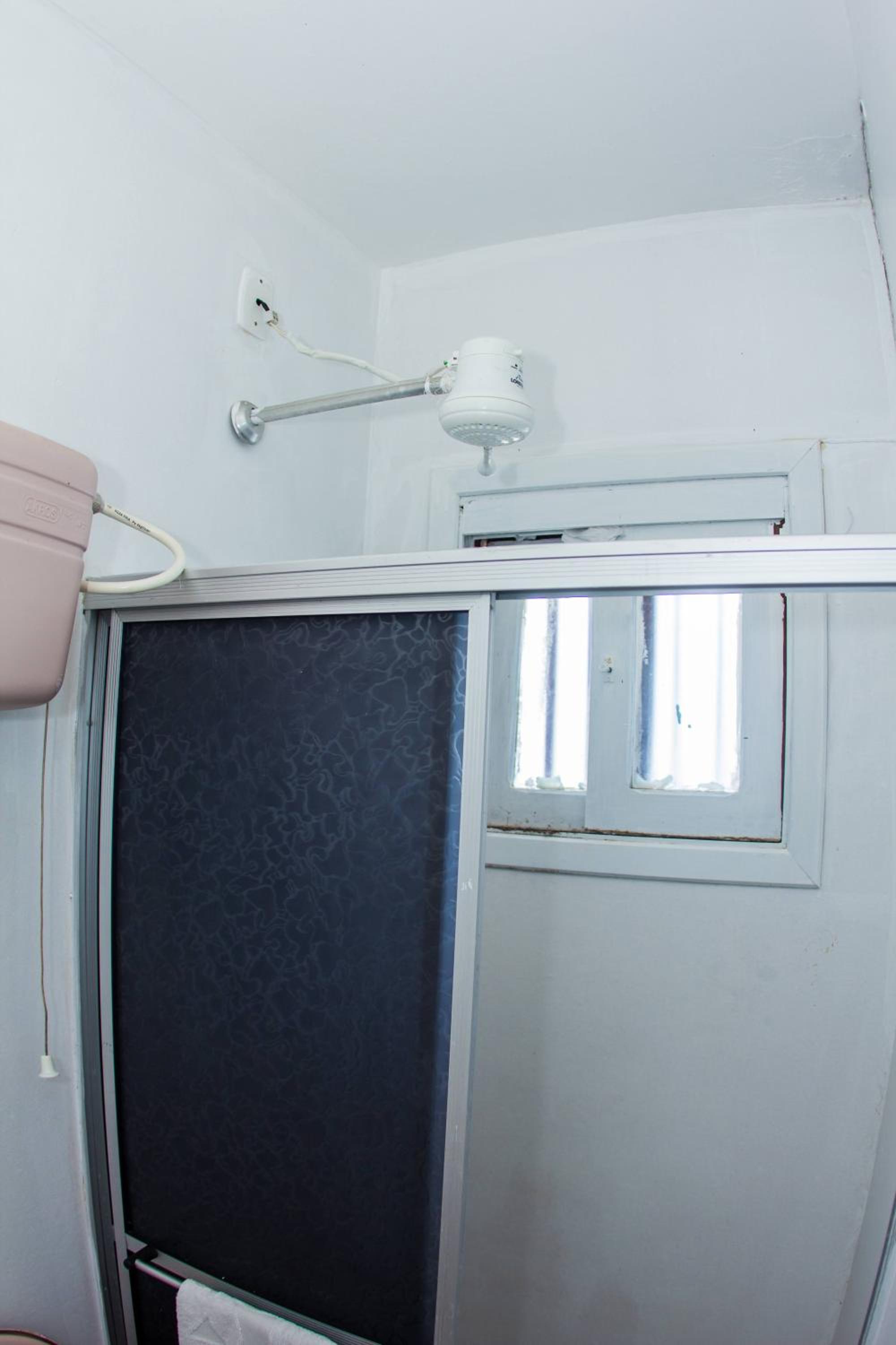 Economy Double Room - Photo 7