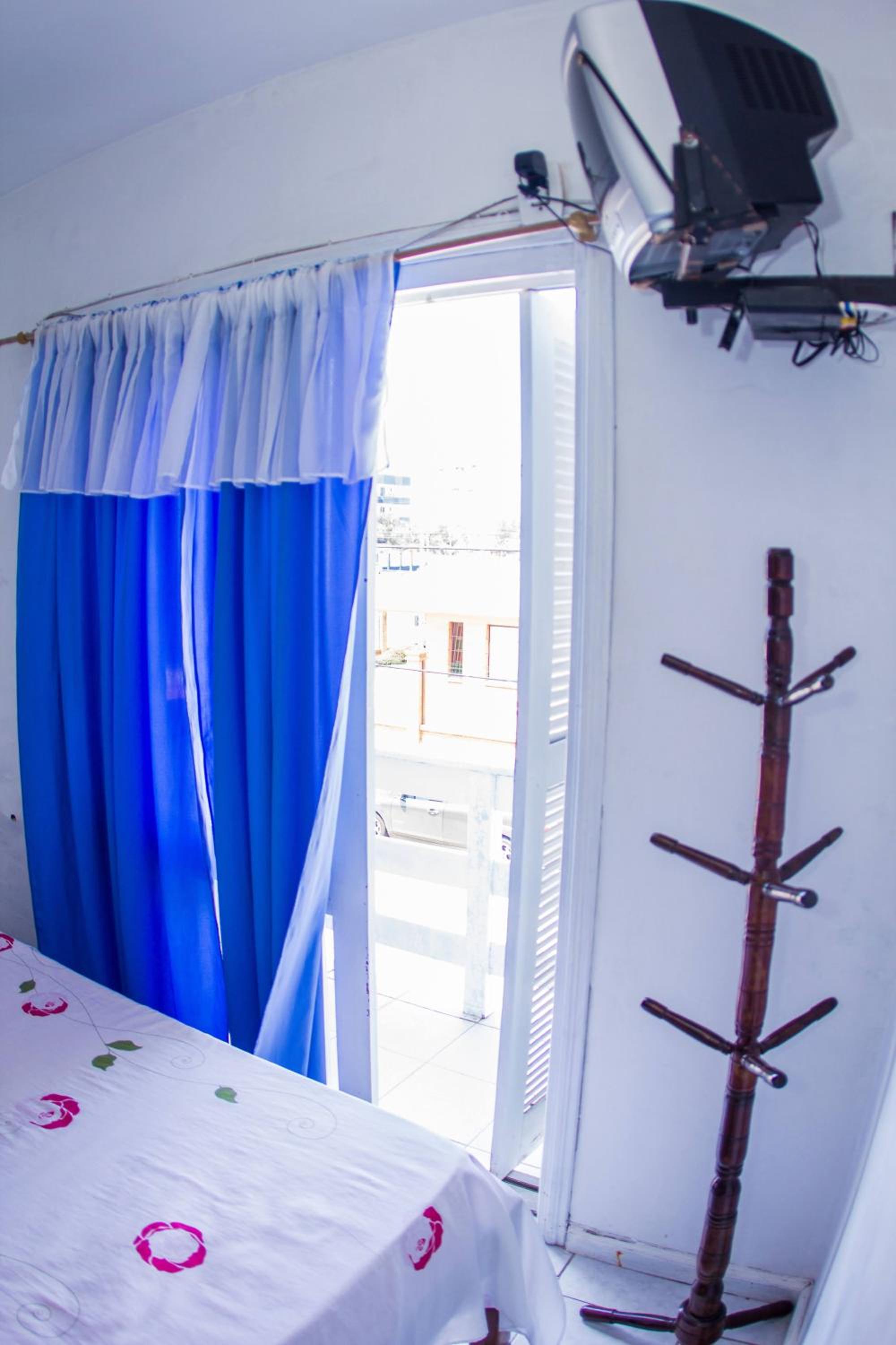 Budget Double Room - Photo 1