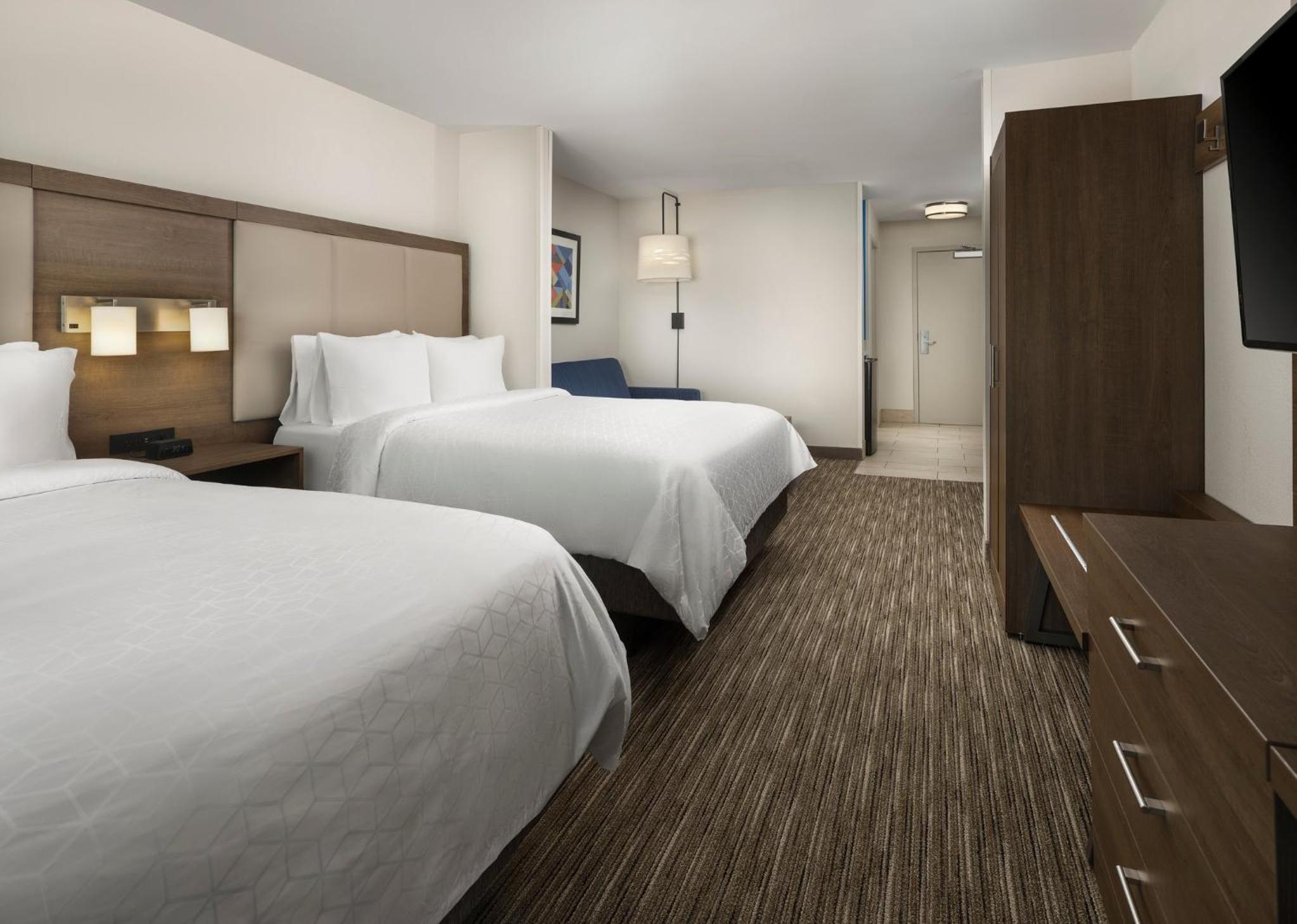 Suite with Two Queen Beds