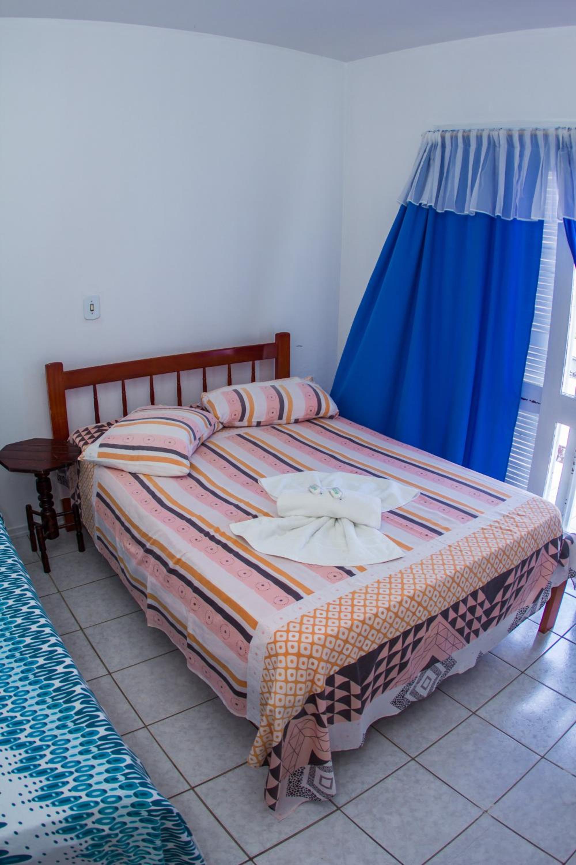 Budget Double Room - Photo 4