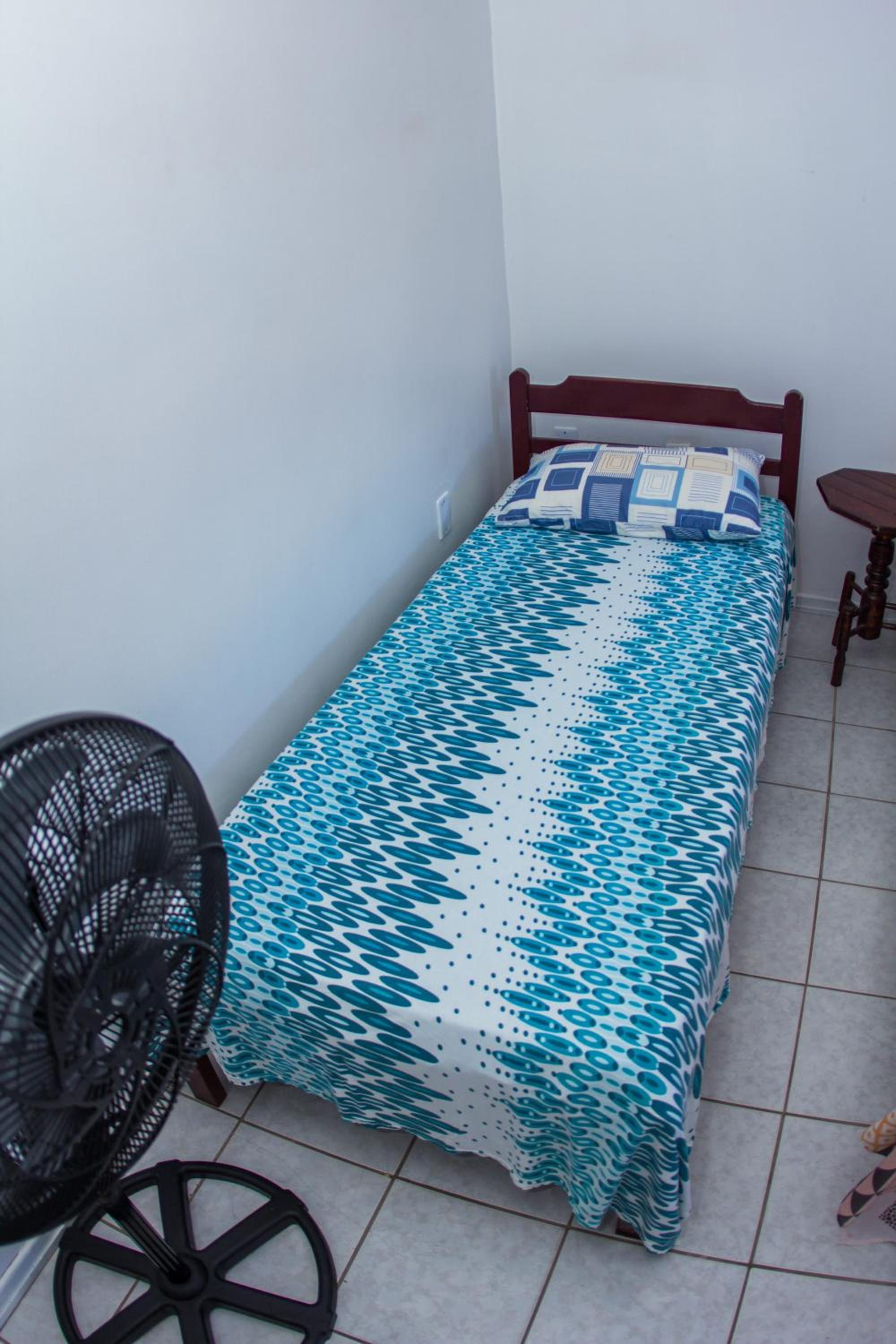 Budget Double Room - Photo 31