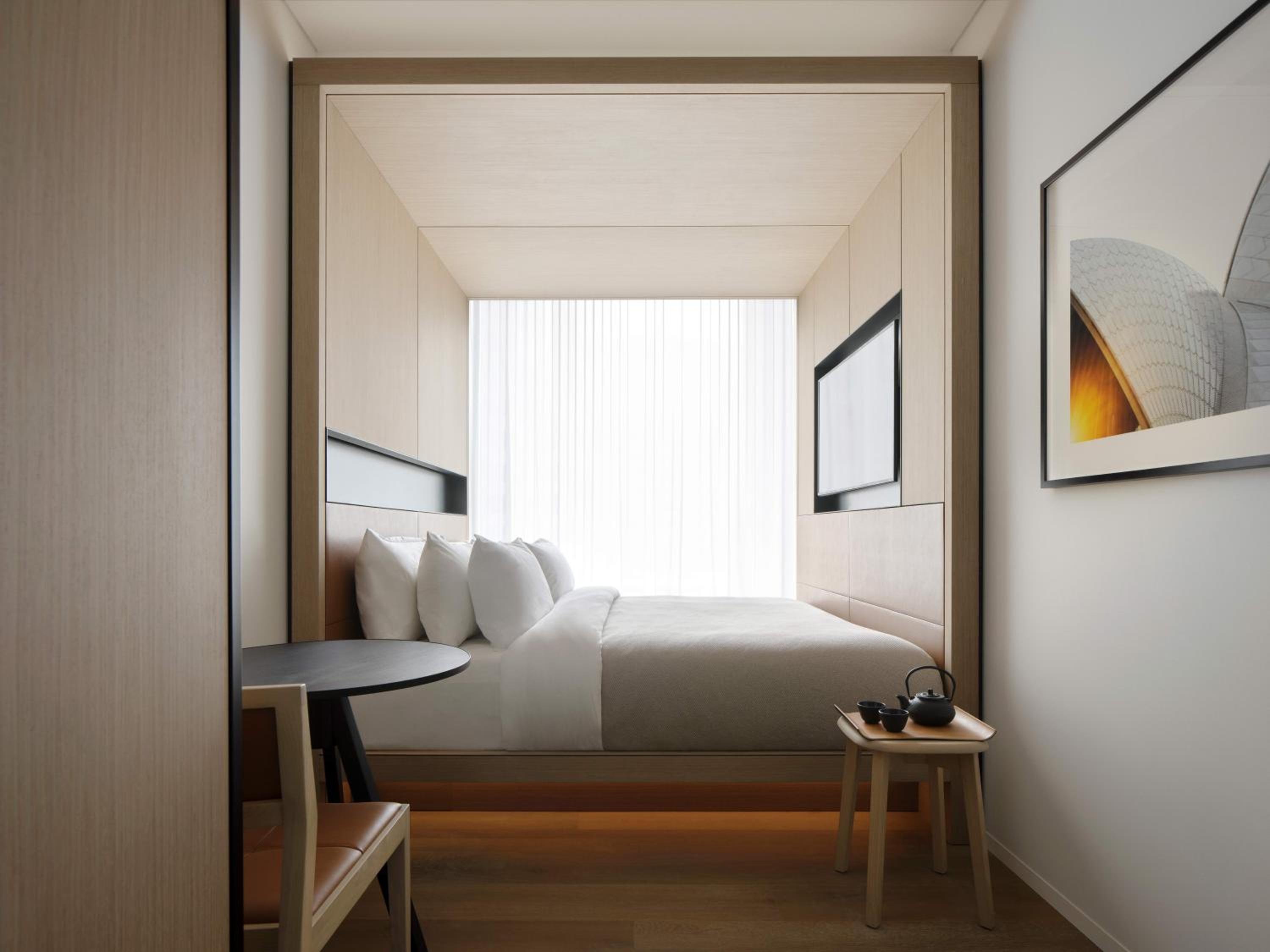 Little National King Room