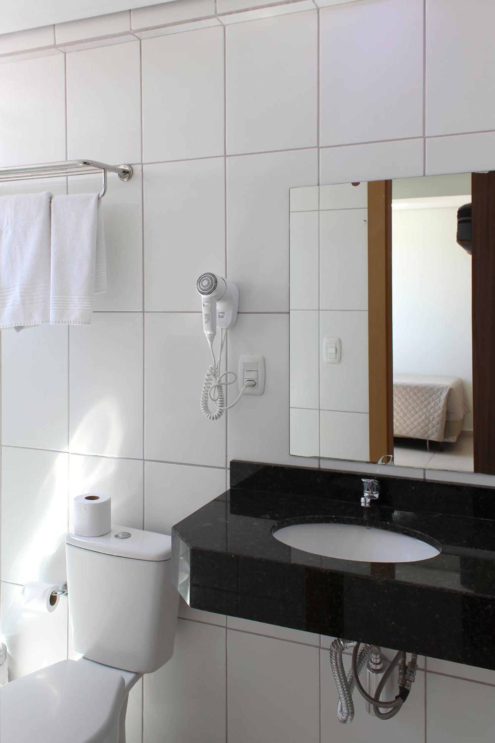 Deluxe Twin Room photo 3