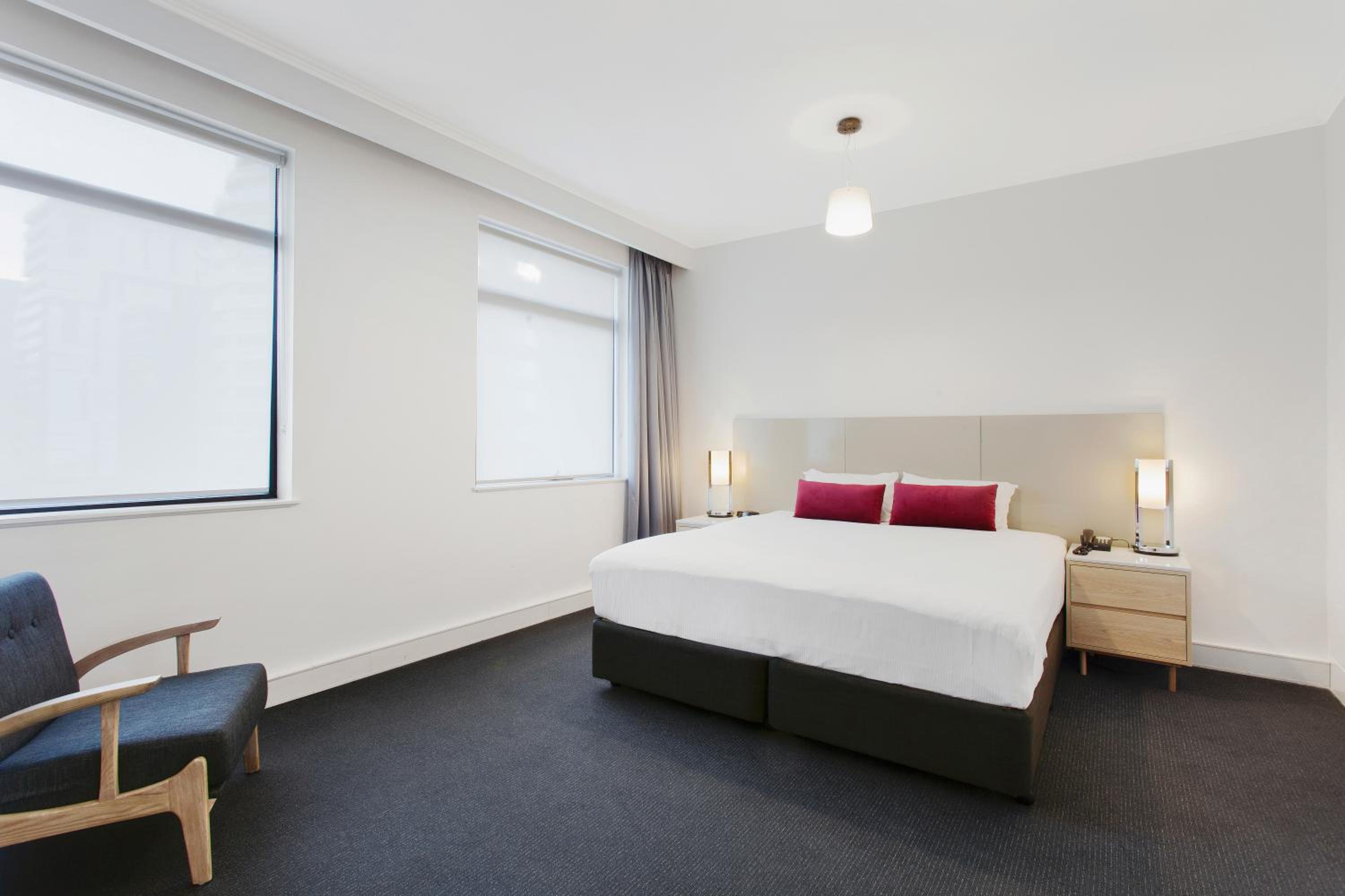 King Loft Suite - Photo 4