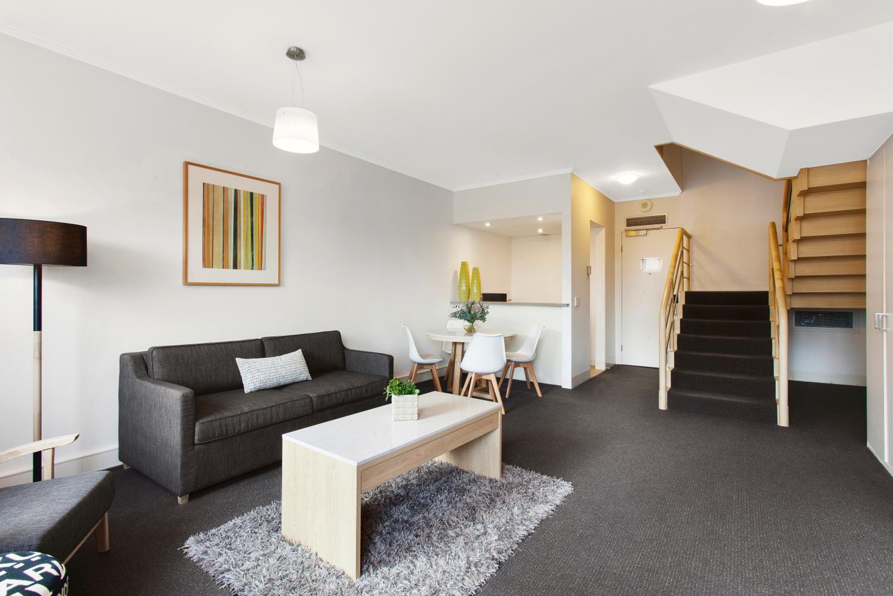 King Loft Suite - Photo 5