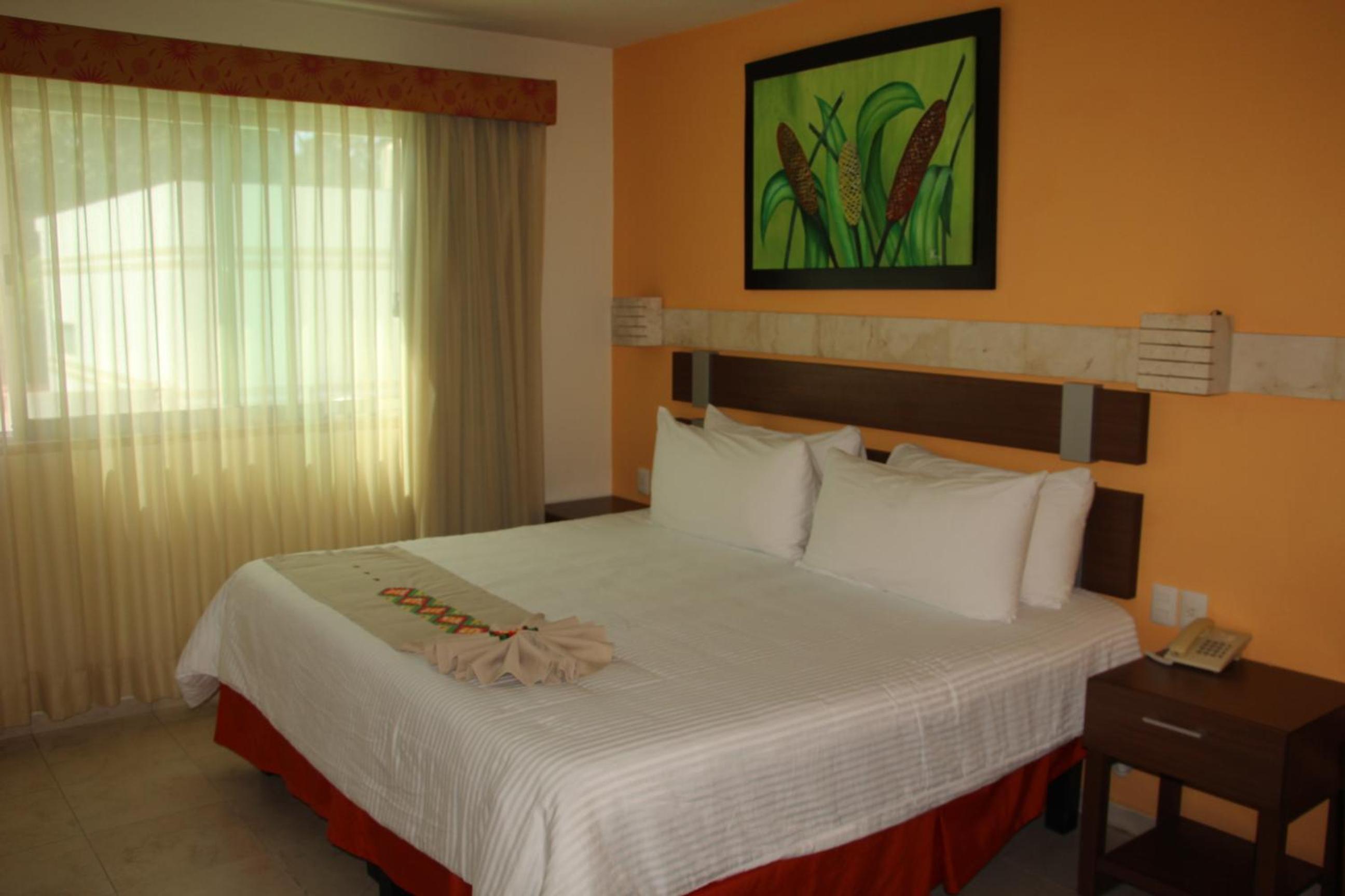 King Room with Street View - Photo 4