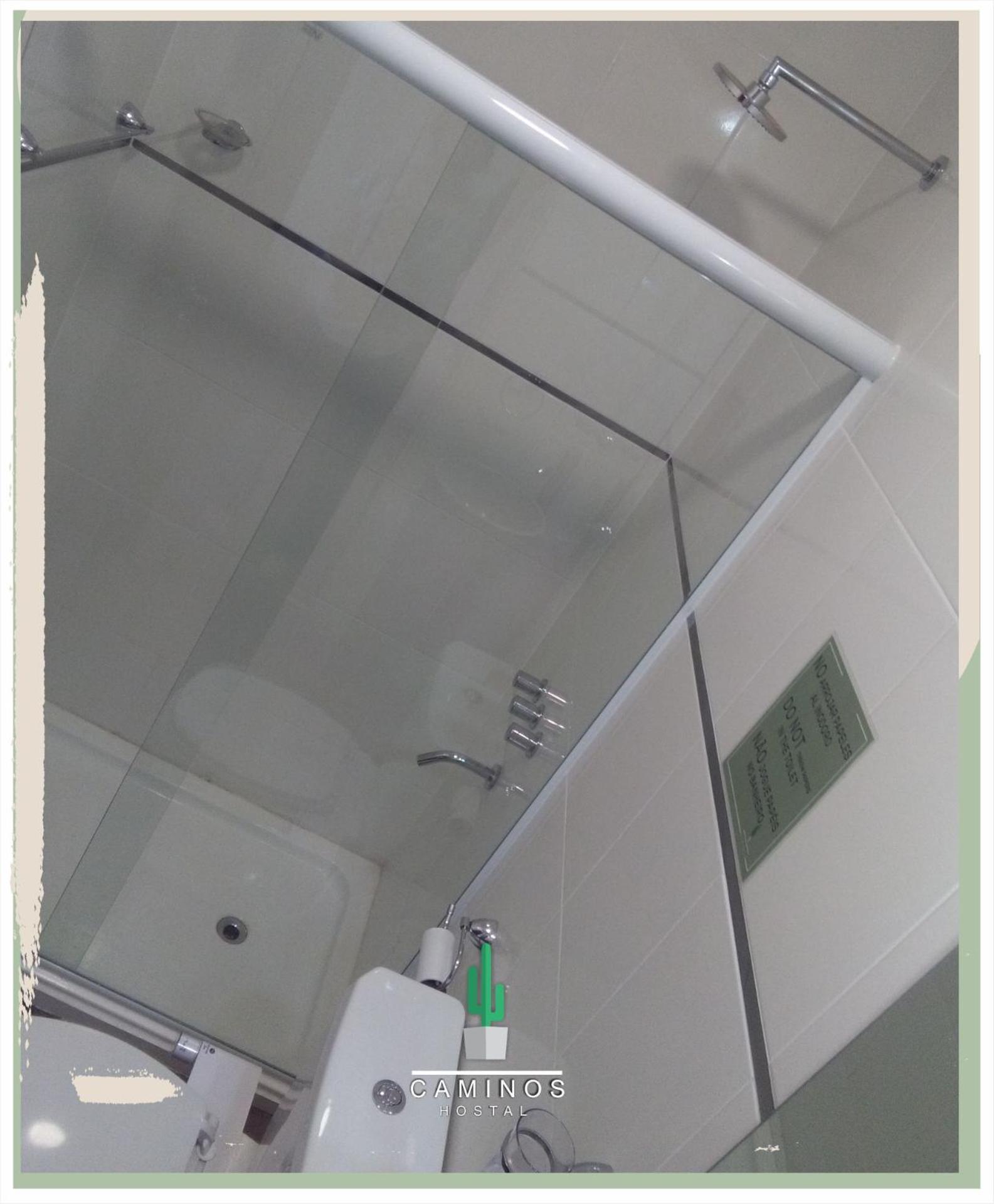 Triple Room with Private Bathroom photo 3