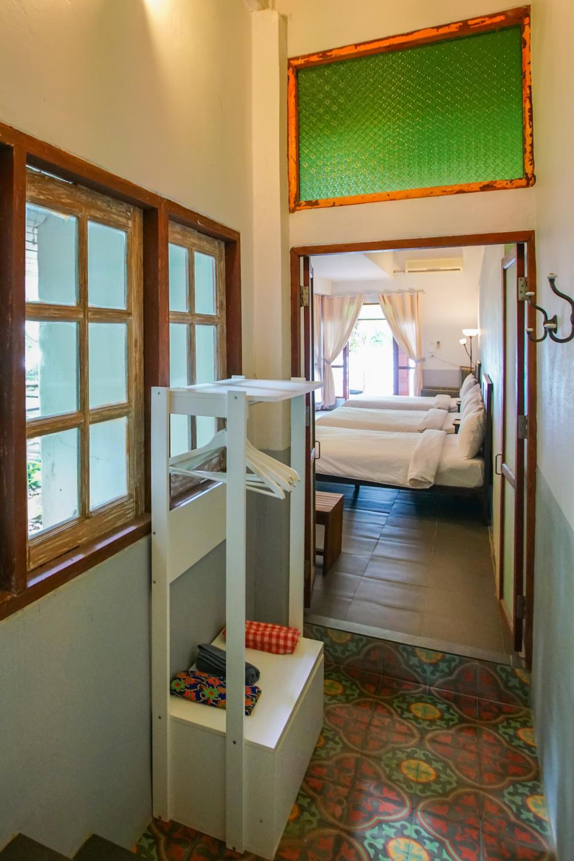 Bungalow with Full Board photo 2