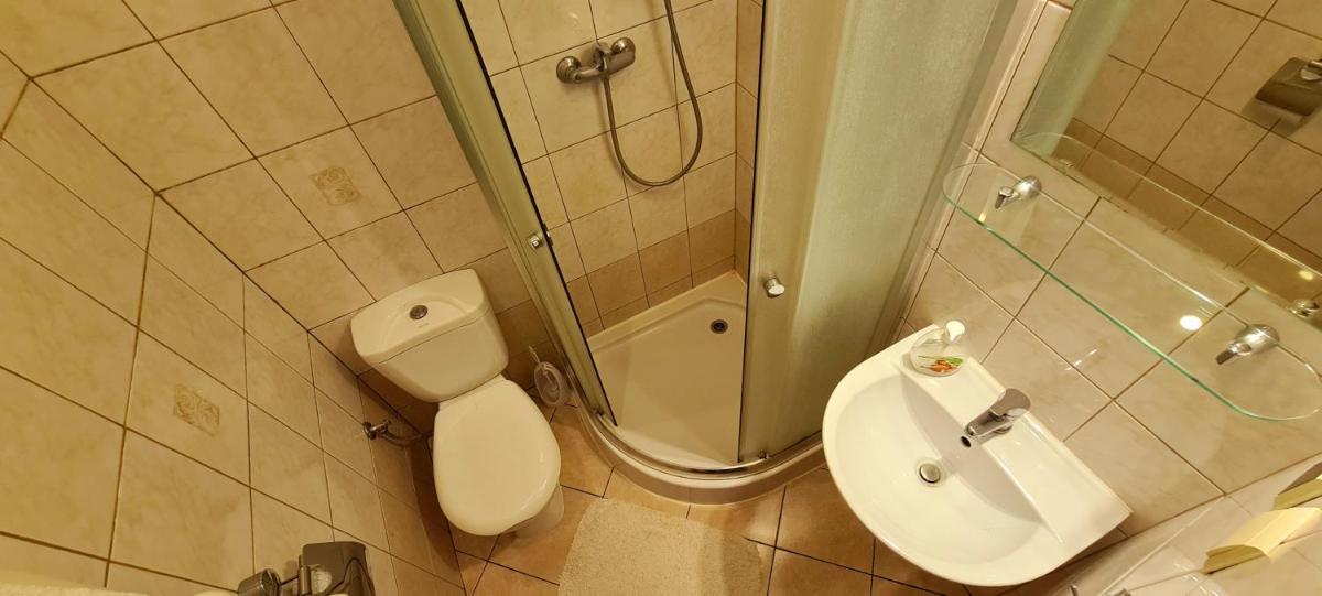 Standard Twin Room photo 2