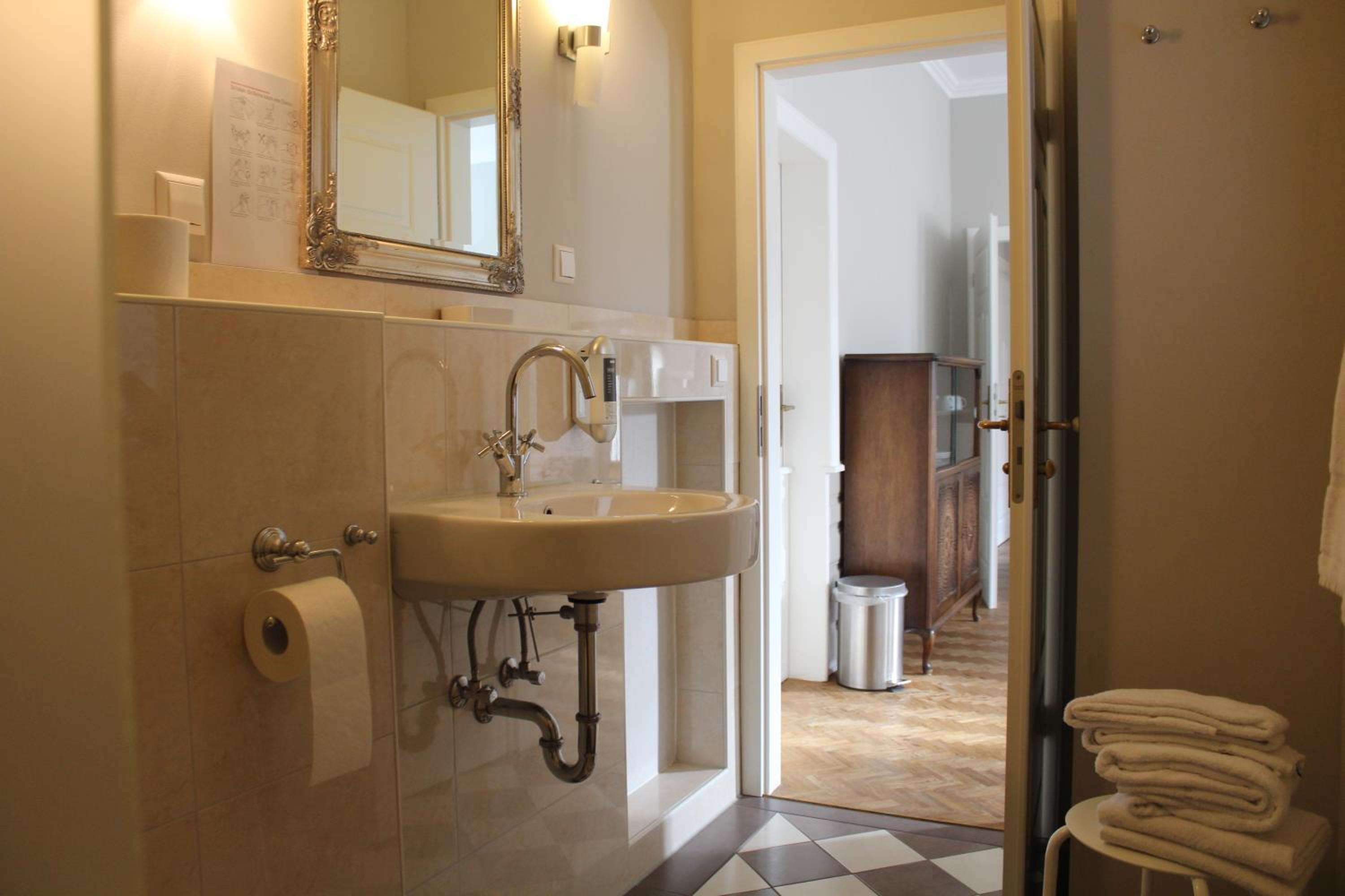 Superior Apartment - Photo 7