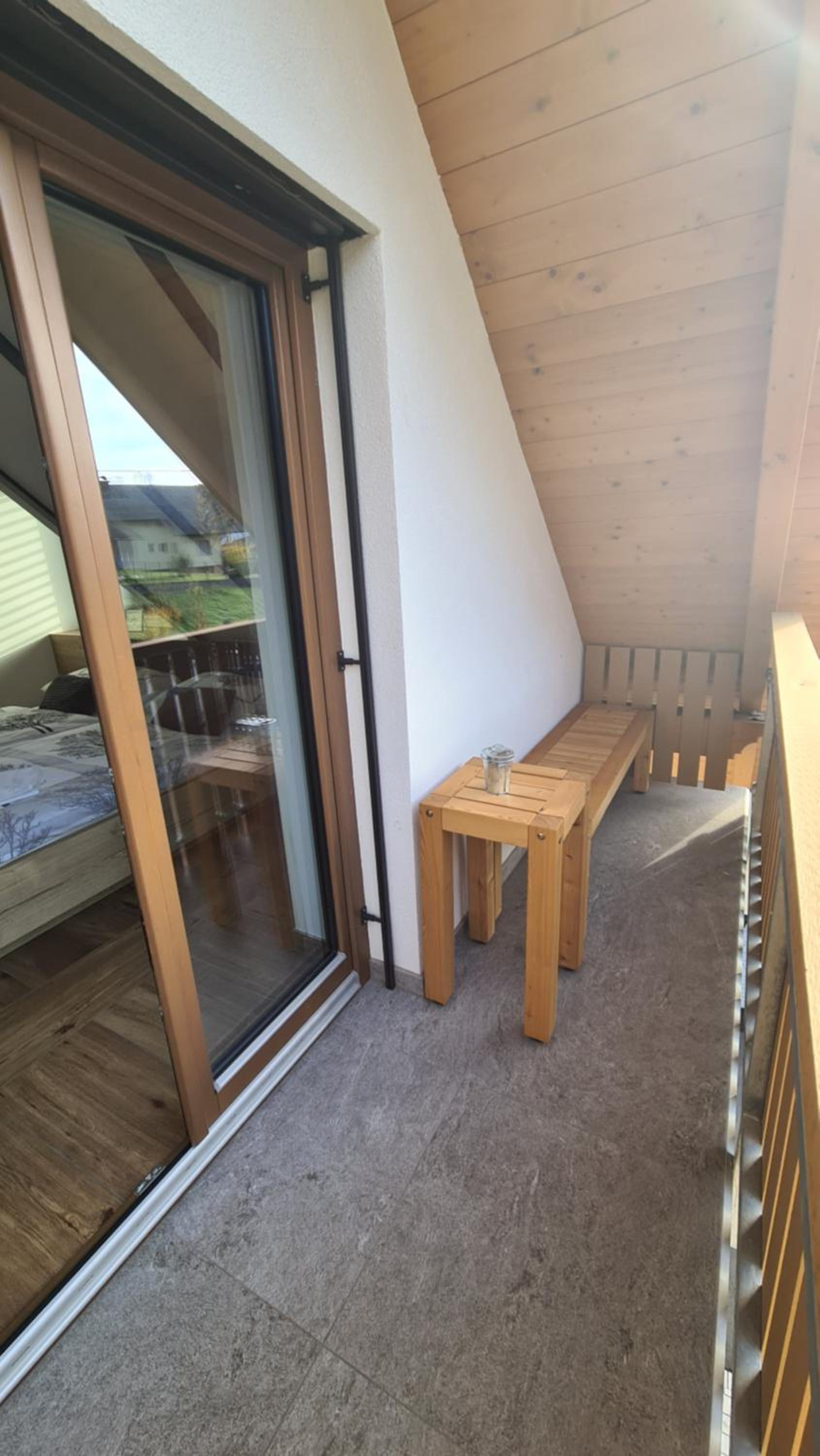 Family Room with Balcony photo 3