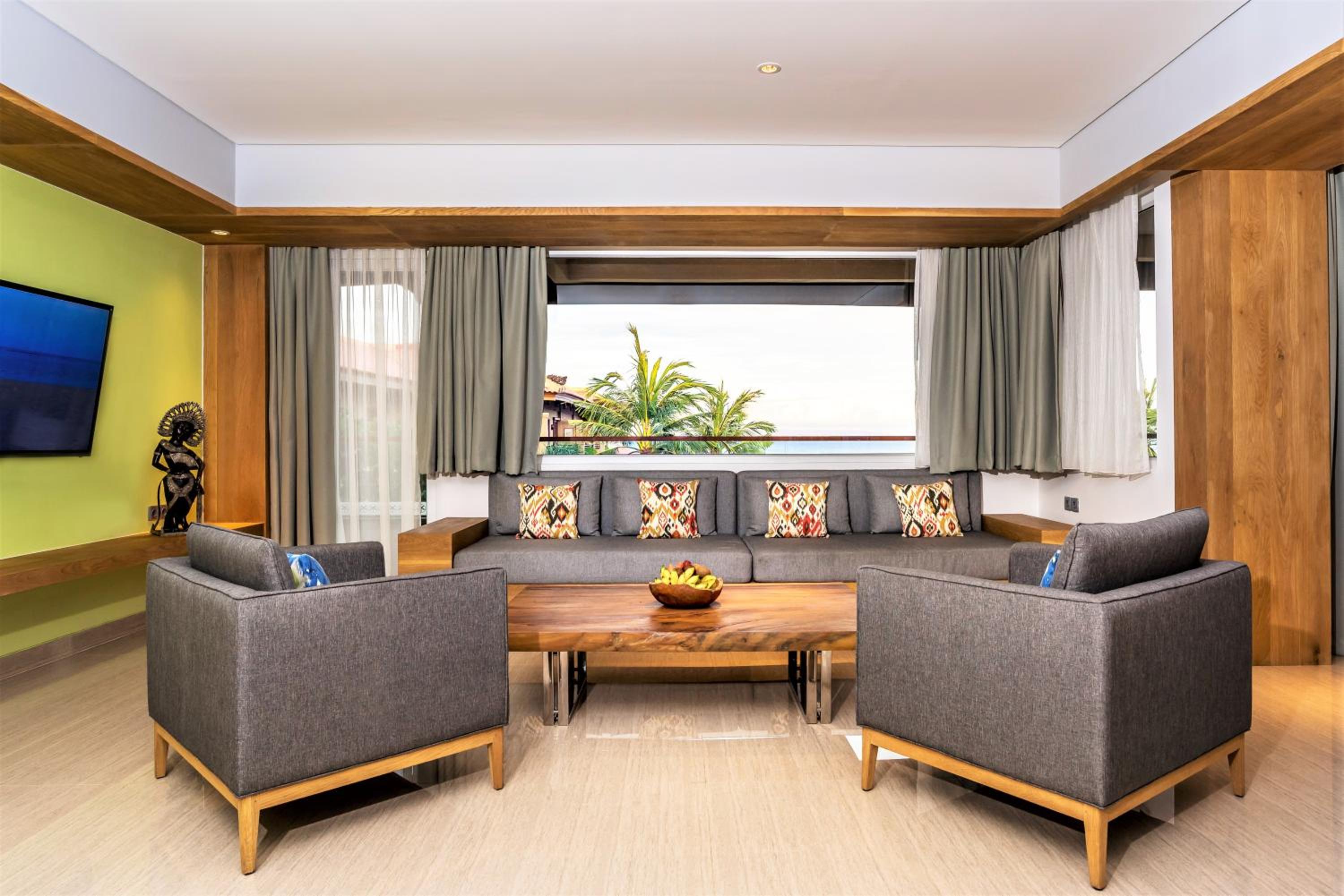 Ocean View Premier Suite - Photo 4