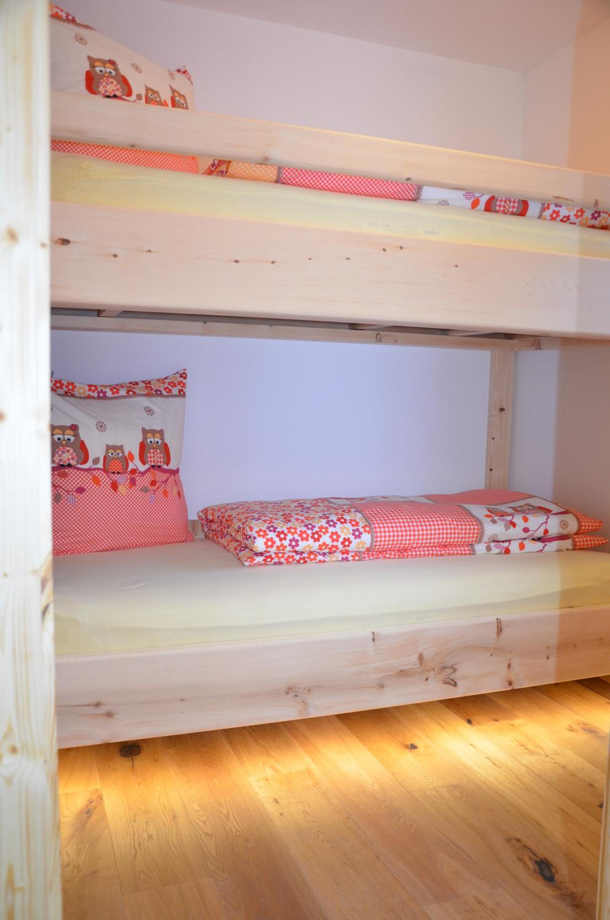 Family Room (2 Adults + 2 Children) photo 2