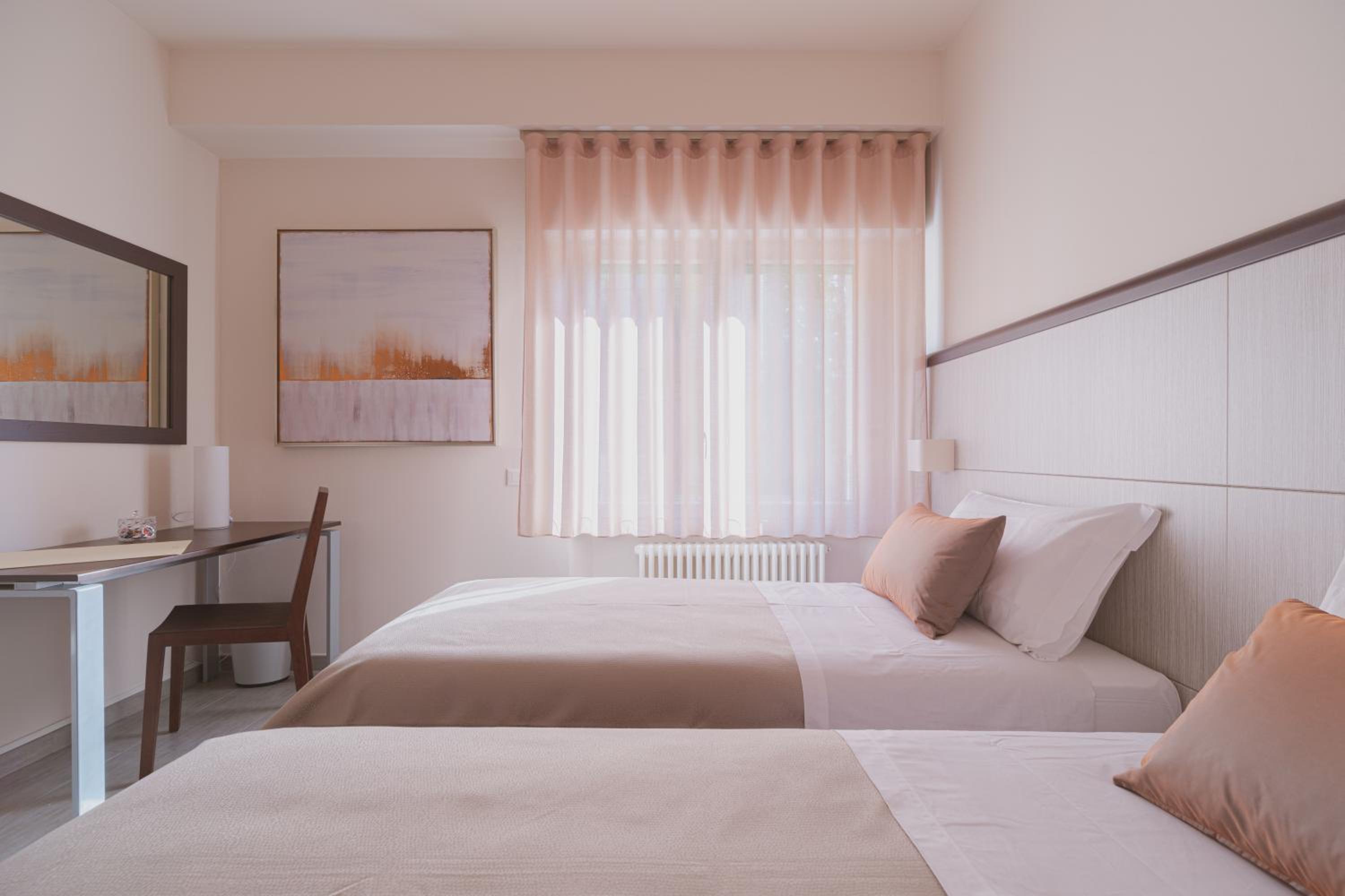 Double or Twin Room photo 1