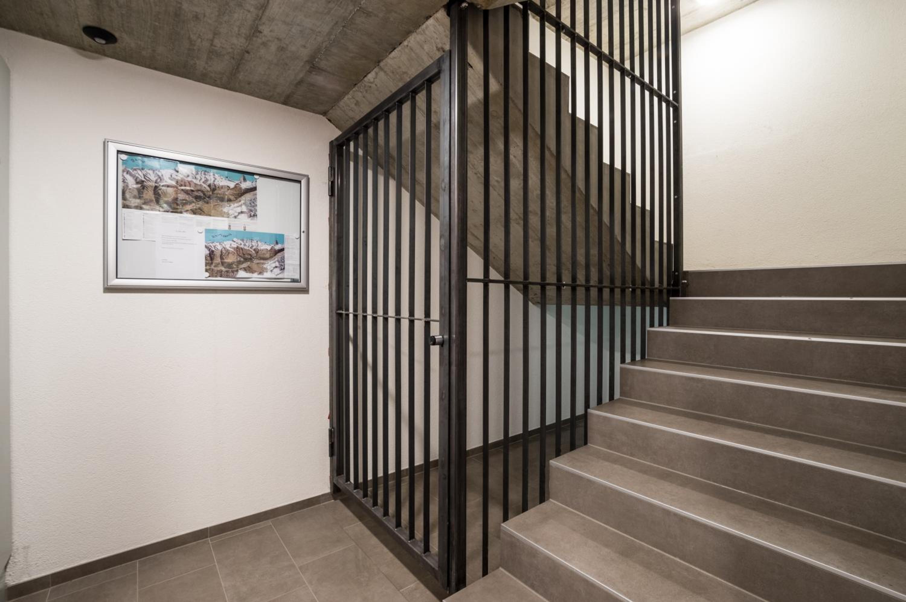 One-Bedroom Apartment - Photo 4