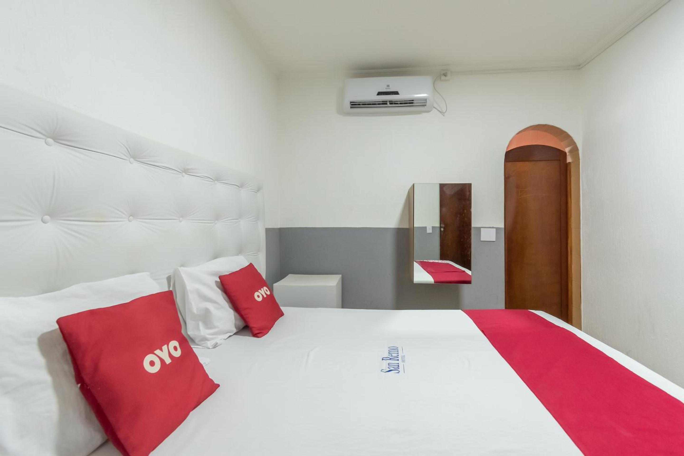 Double Room - Photo 7