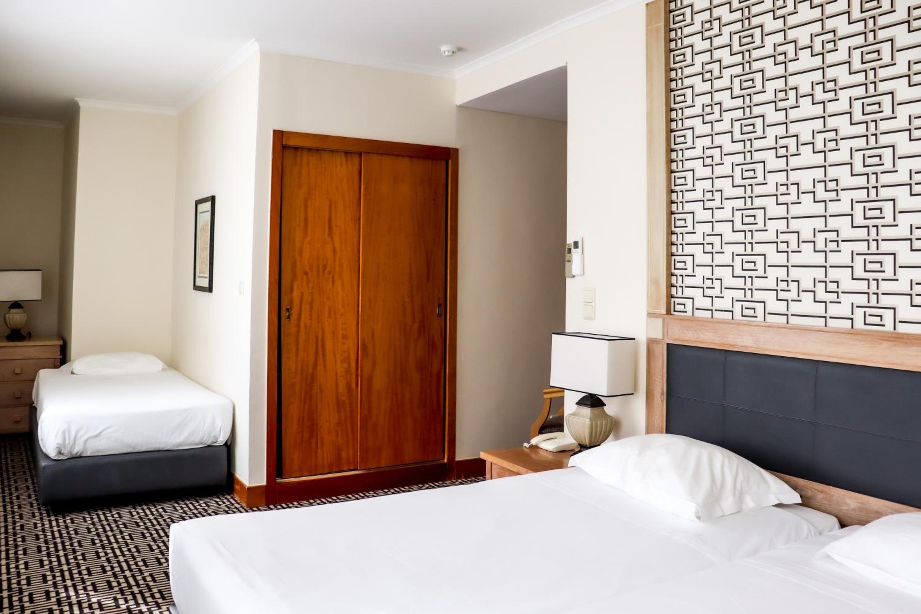Triple Room - Photo 7