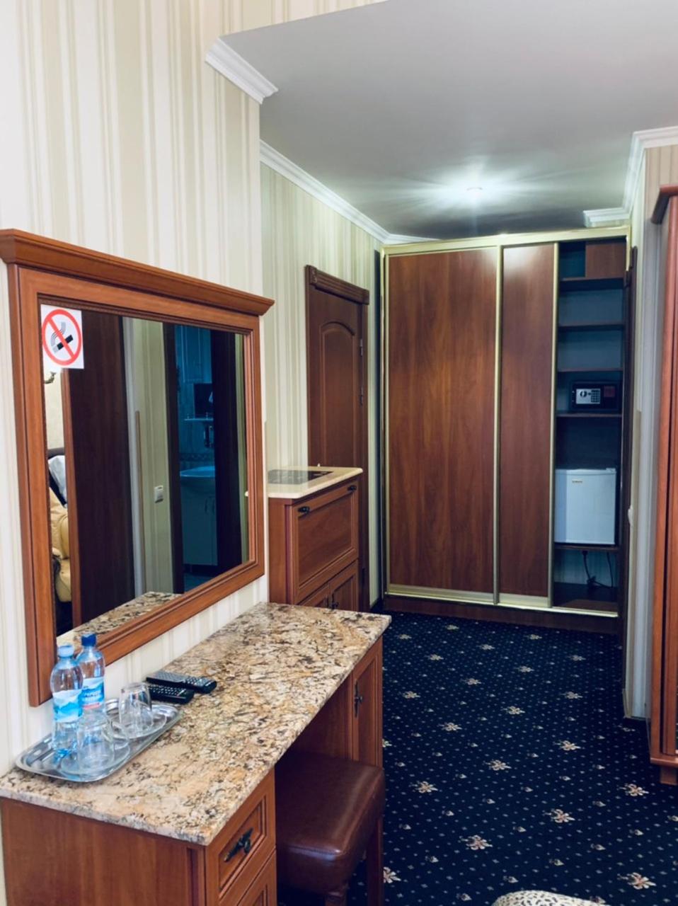 Suite with Terrace photo 2