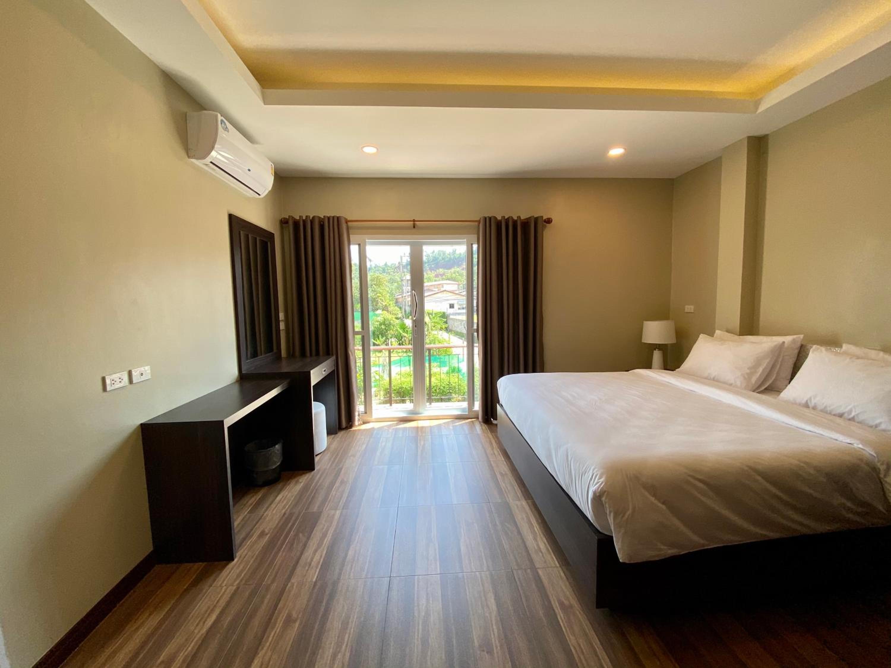 Two-Bedroom Villa with Private Pool - Photo 34