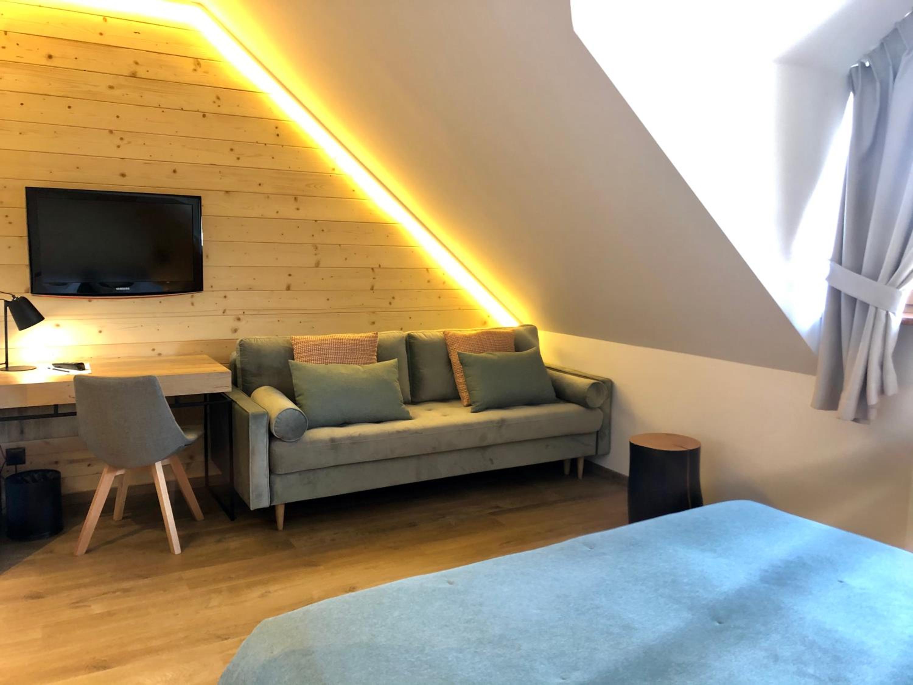 Apartment - Photo 2