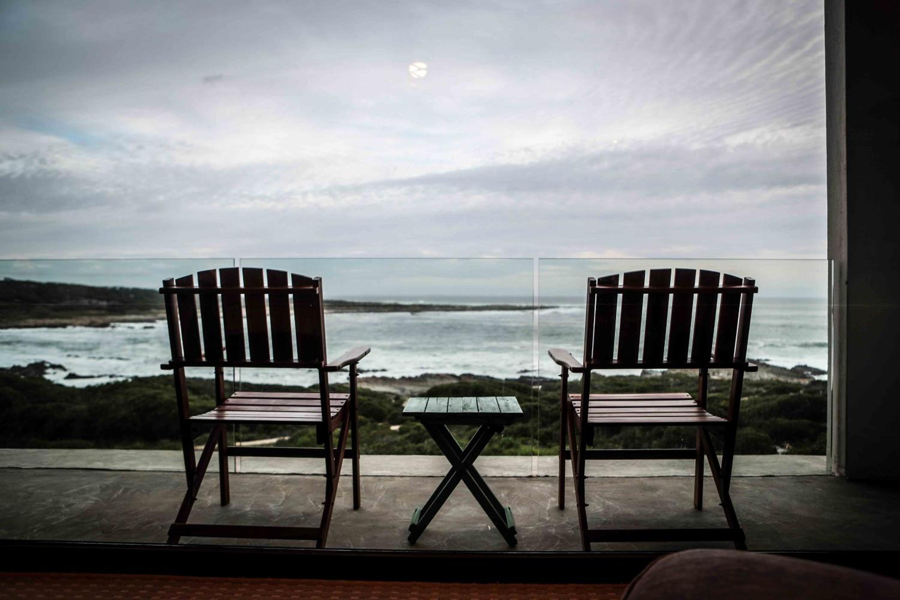 Superior Double or Twin Room with Sea View - Photo 4