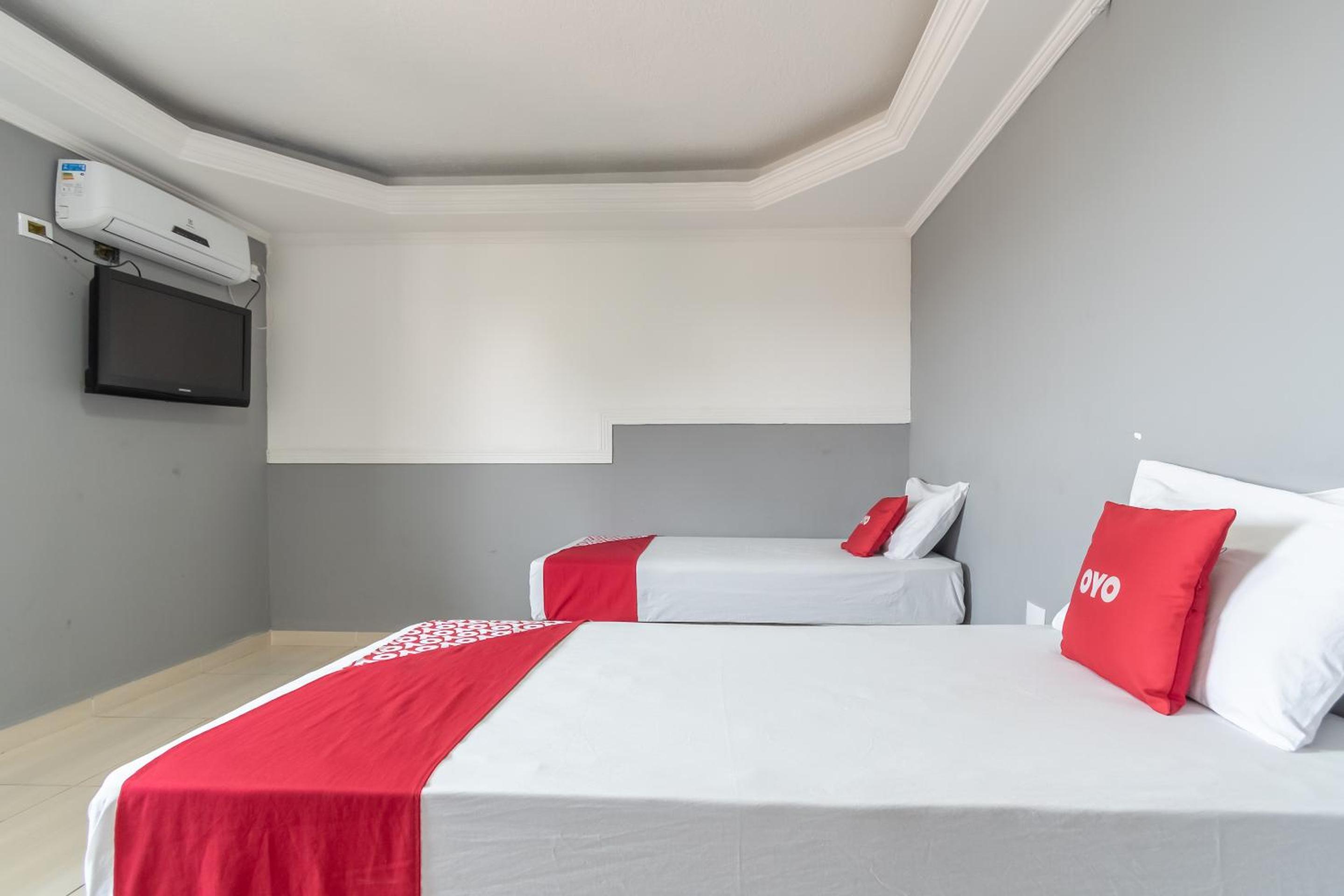 Twin Room - Photo 6