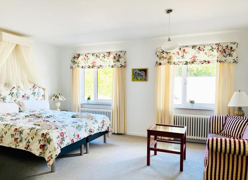Comfort Double or Twin Room - Photo 1