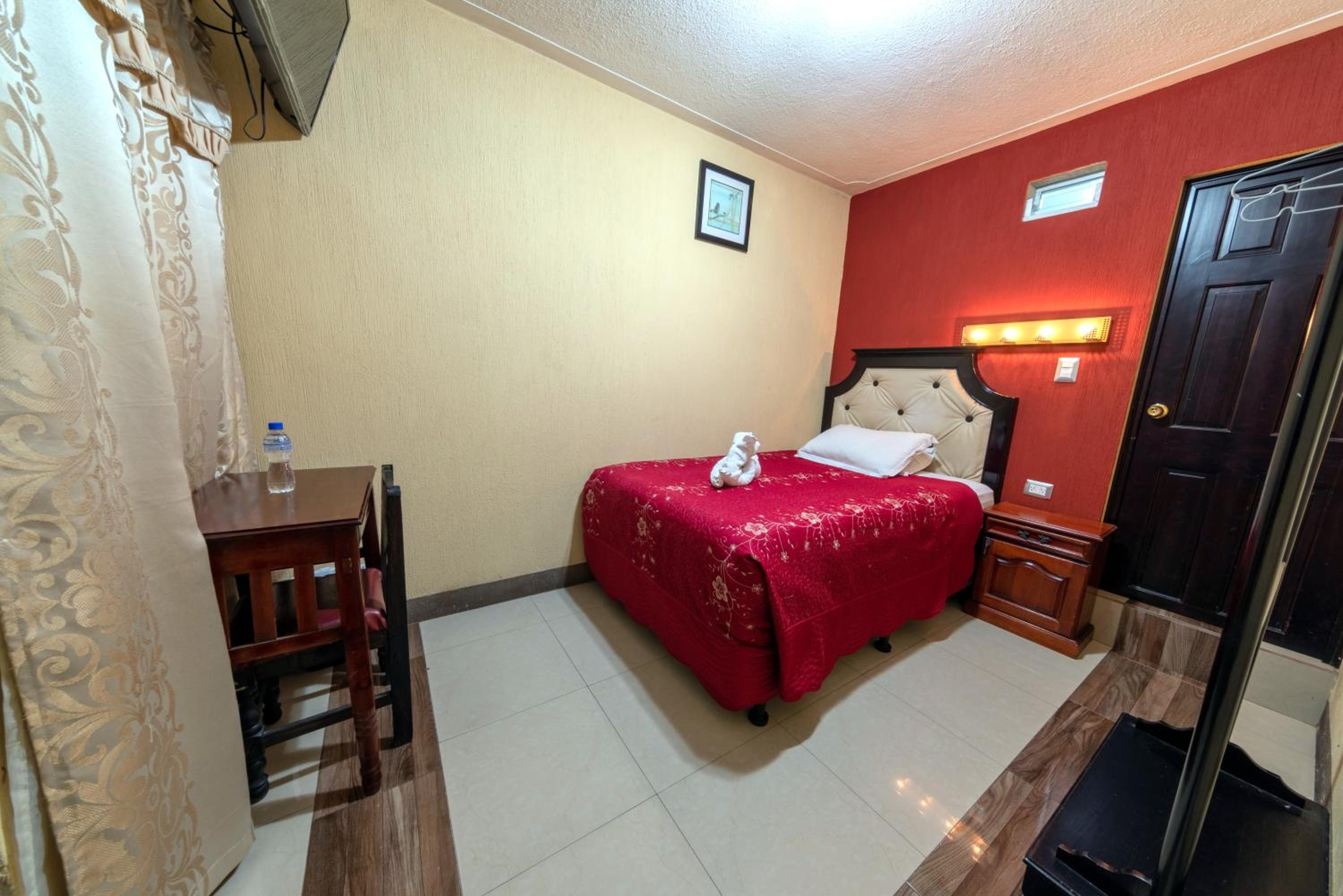Single Room with Private Bathroom