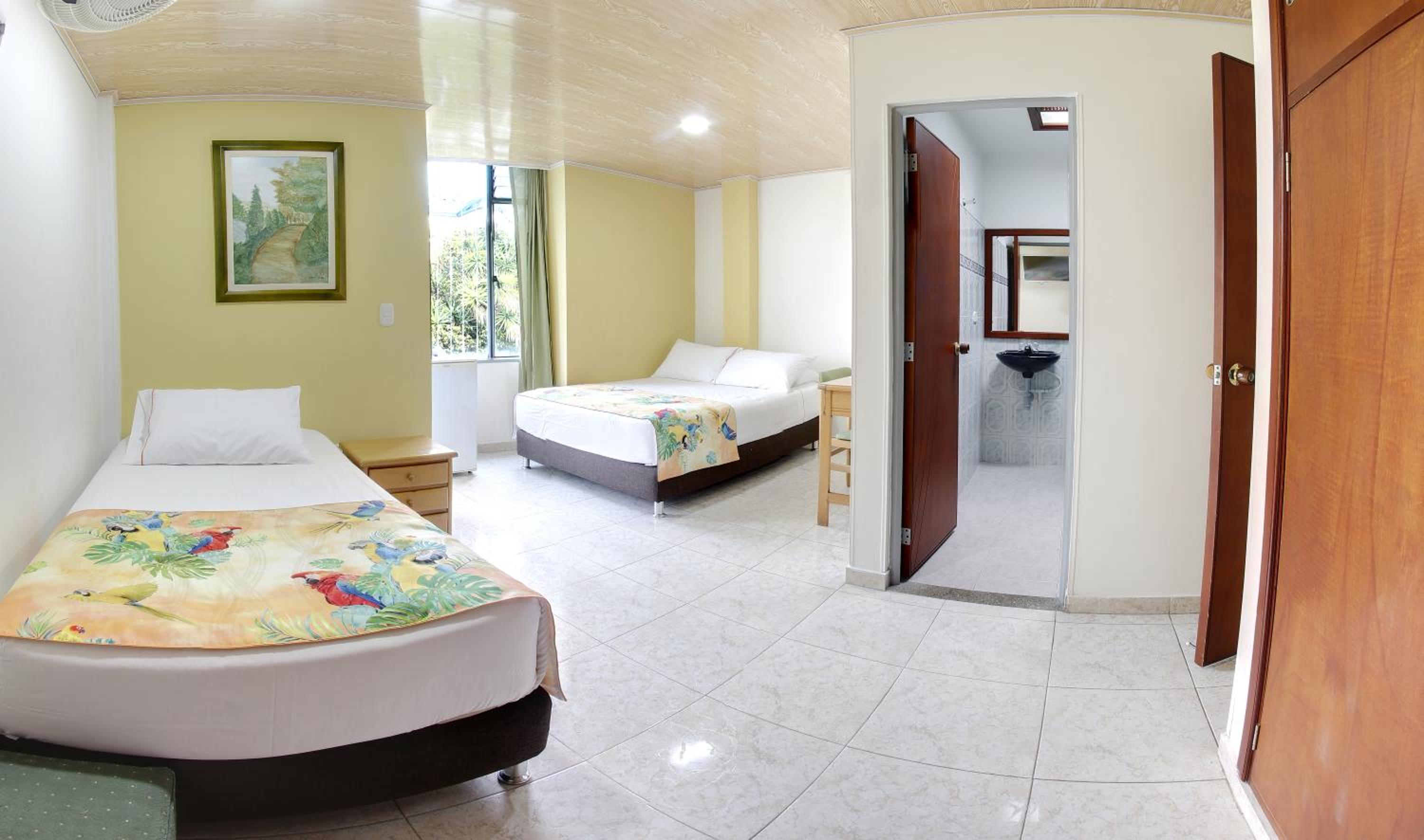 Triple Room photo 2