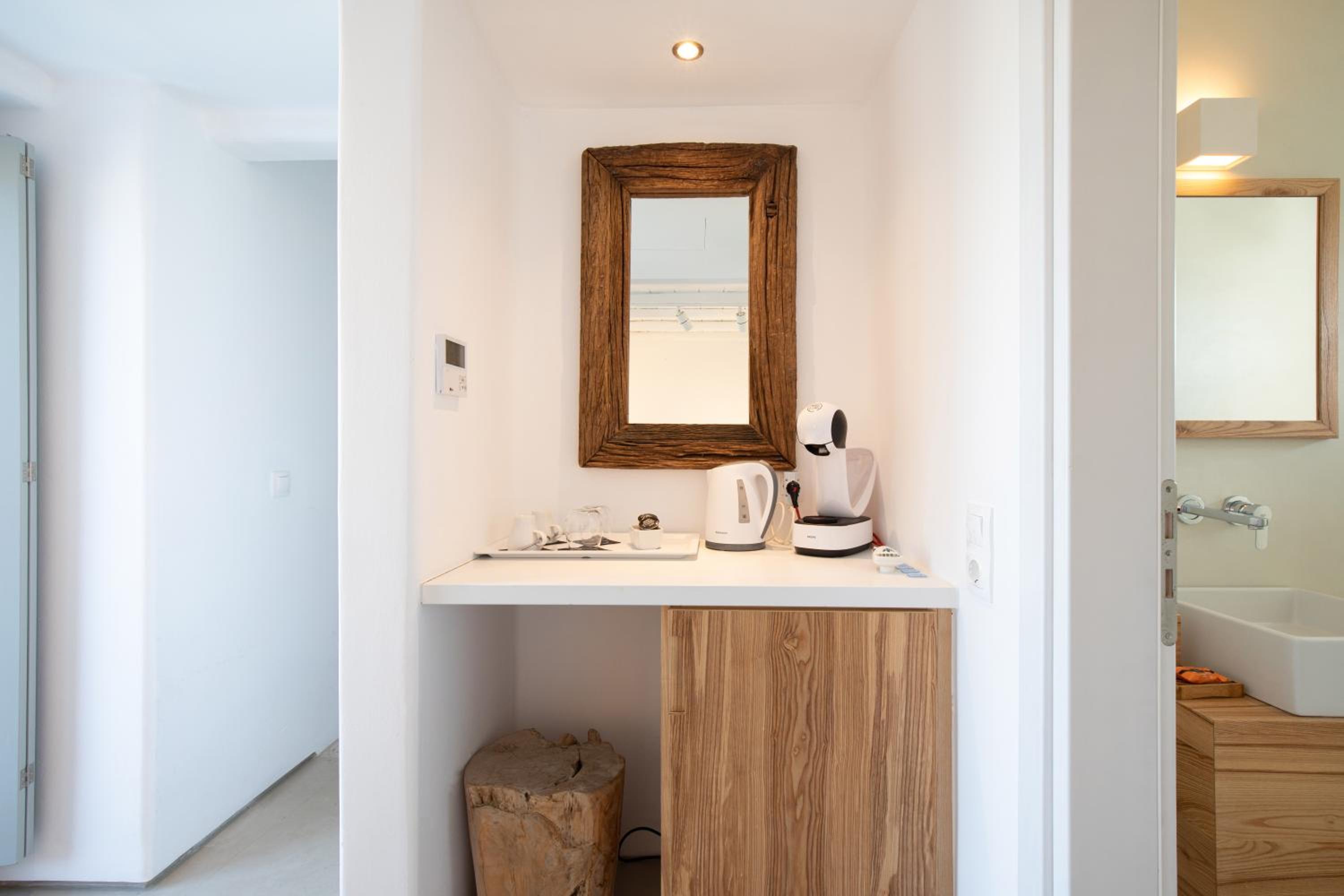Double Room with Outdoor Hot Tub - Photo 6