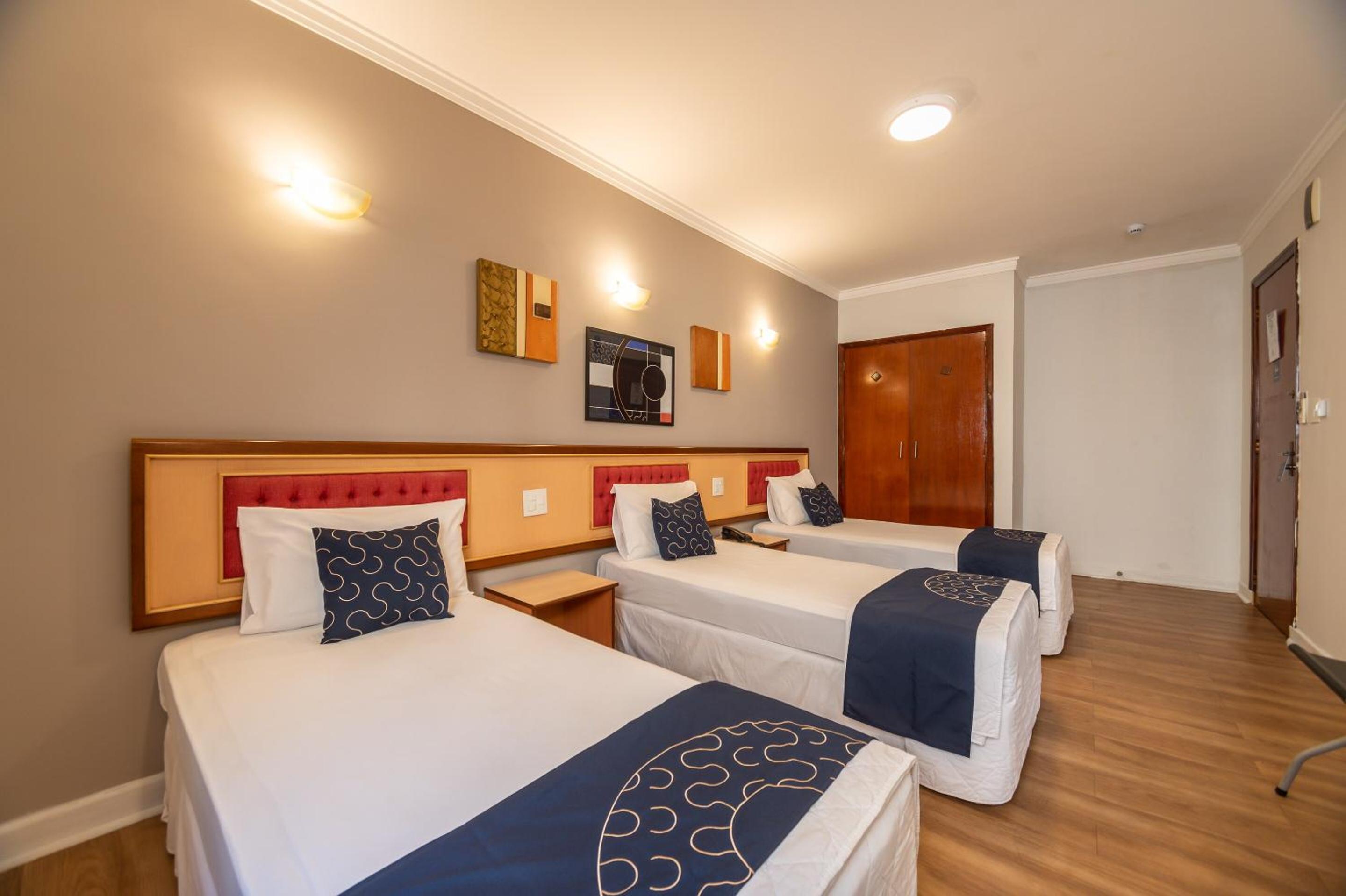 Rede Andrade Piratininga — Triple Room
