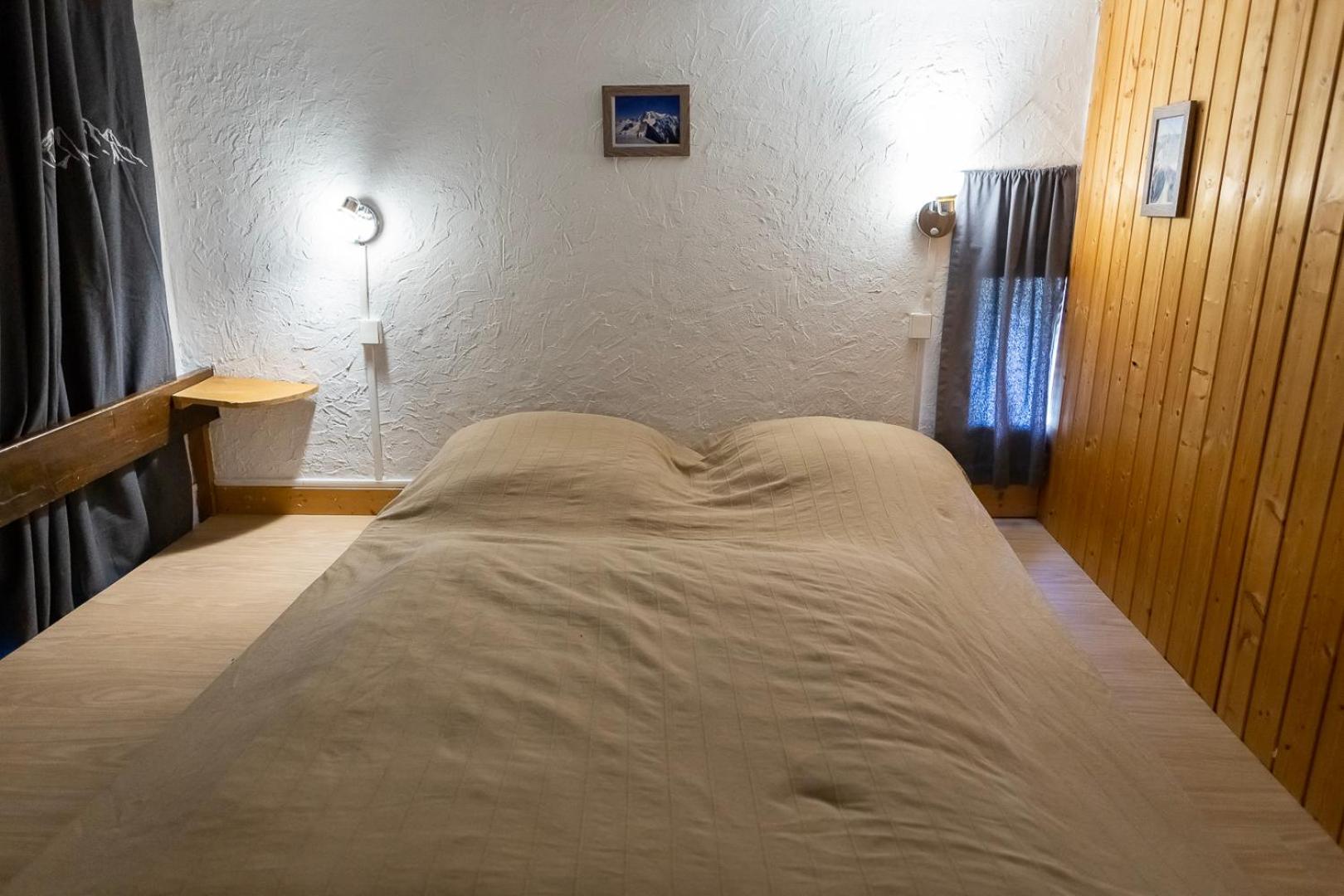 Two-Bedroom Apartment - Photo 4