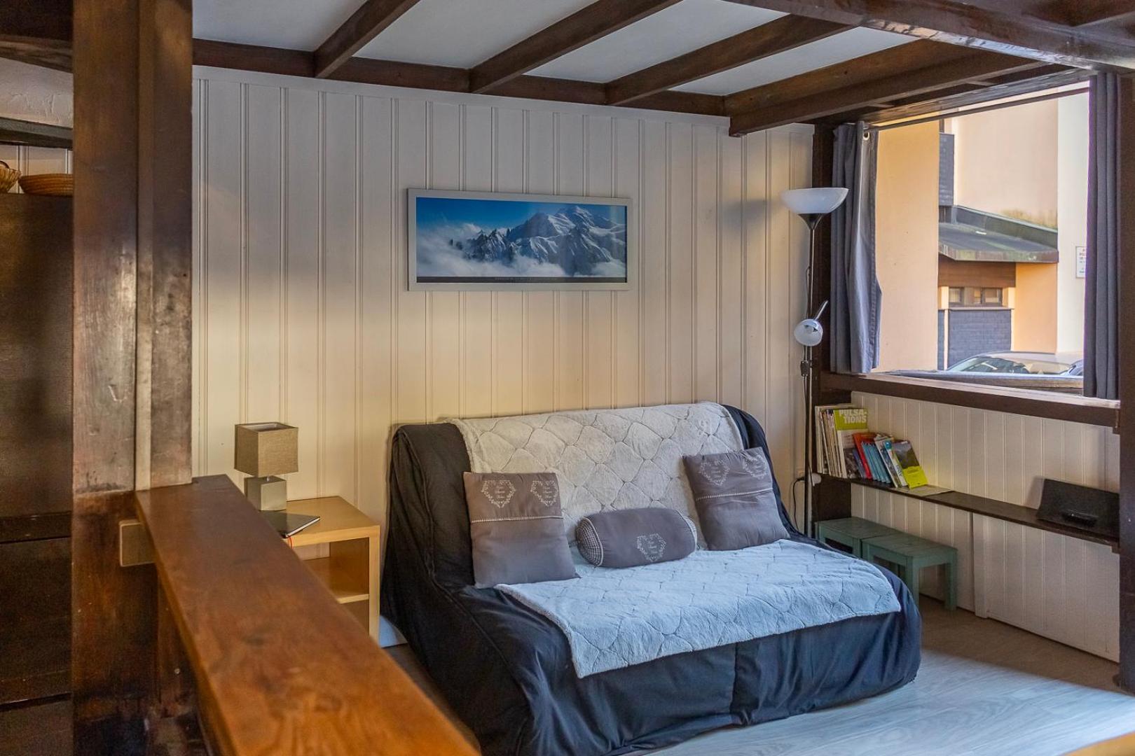 Two-Bedroom Apartment - Photo 12