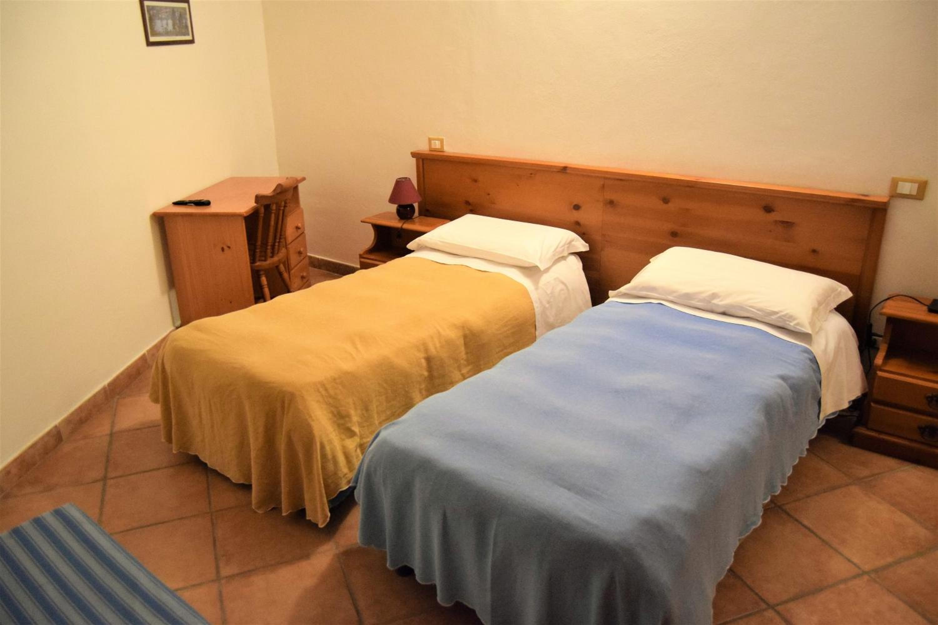 Triple Room - Photo 7
