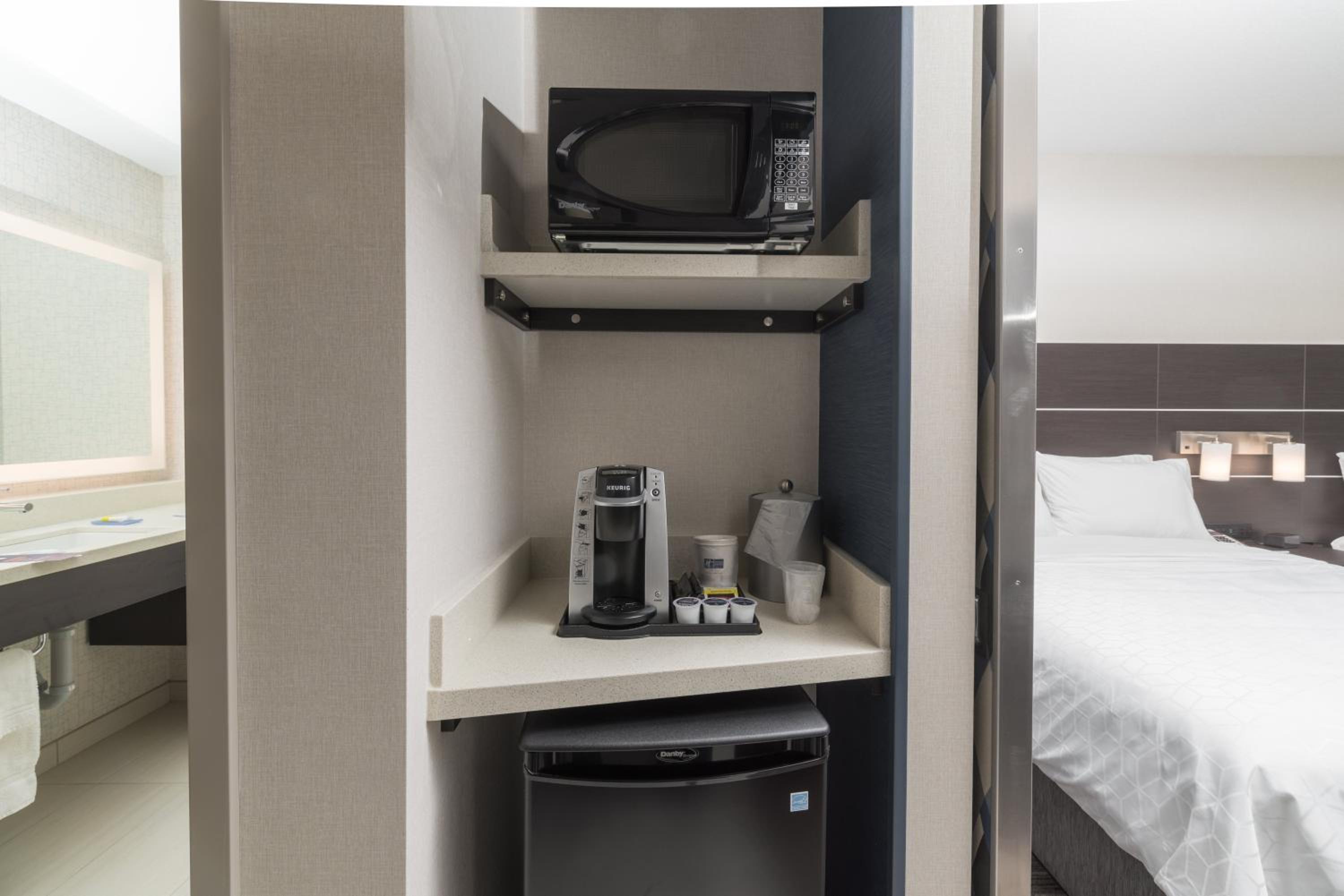Standard Room photo 2