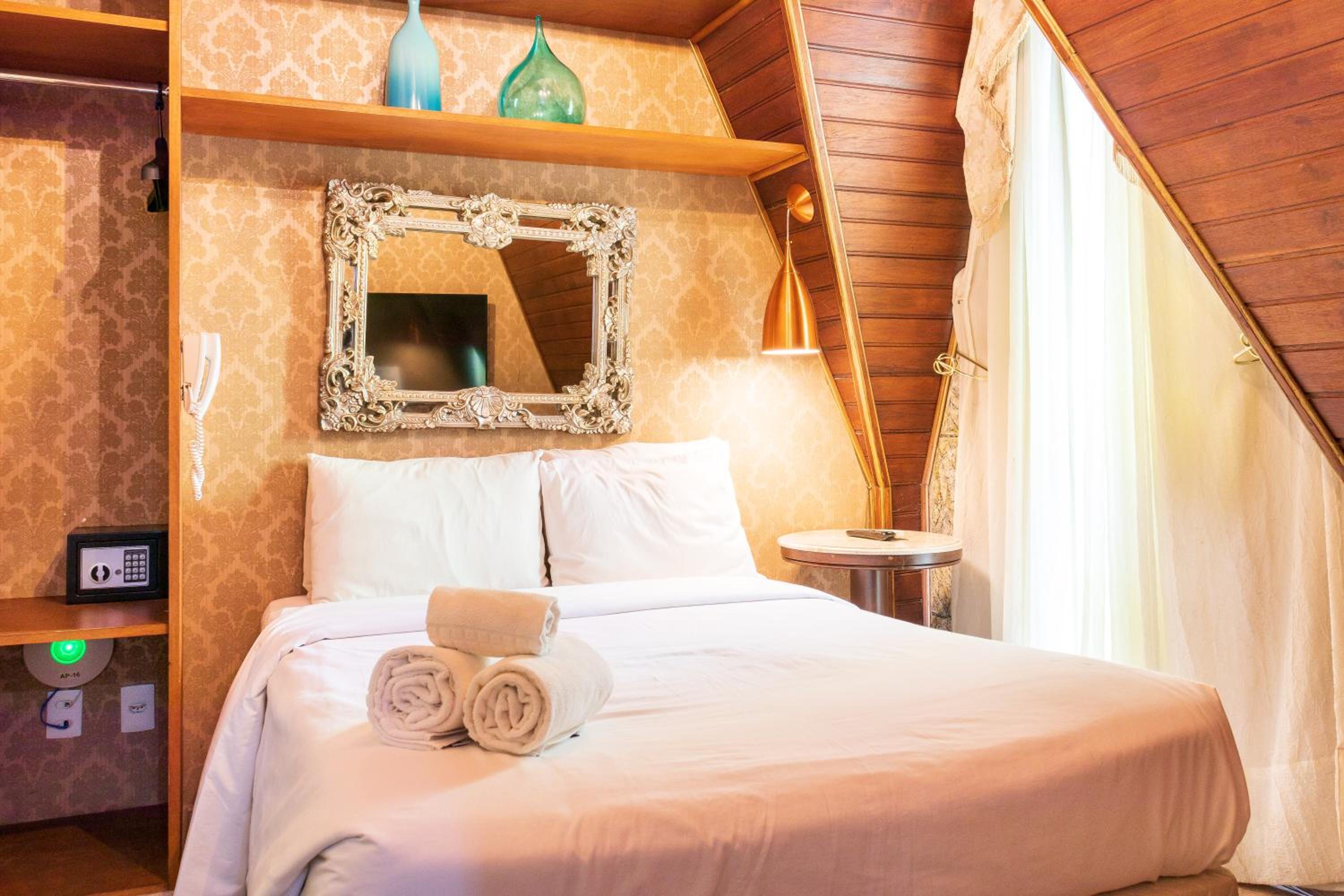 Standard Double Room - Junior Suite