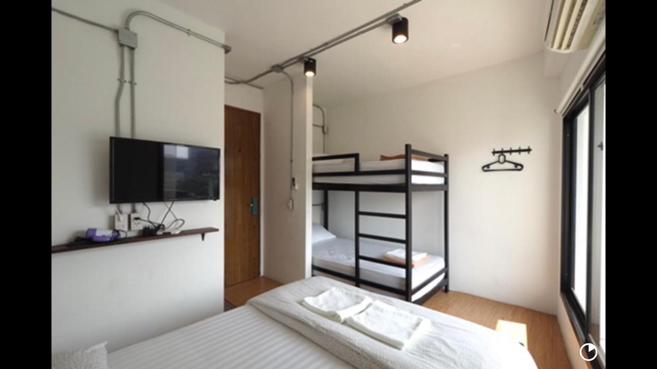 Triple Room with Bathroom photo 3