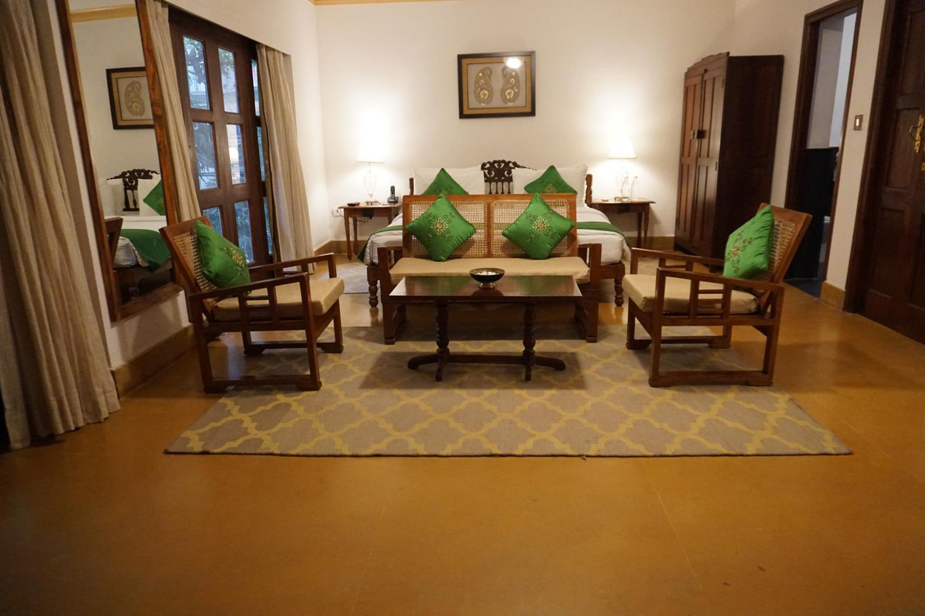 Heritage Suite with 20% discount on laundry (upto 5 pcs) | 10% discount on food and beverages photo 2