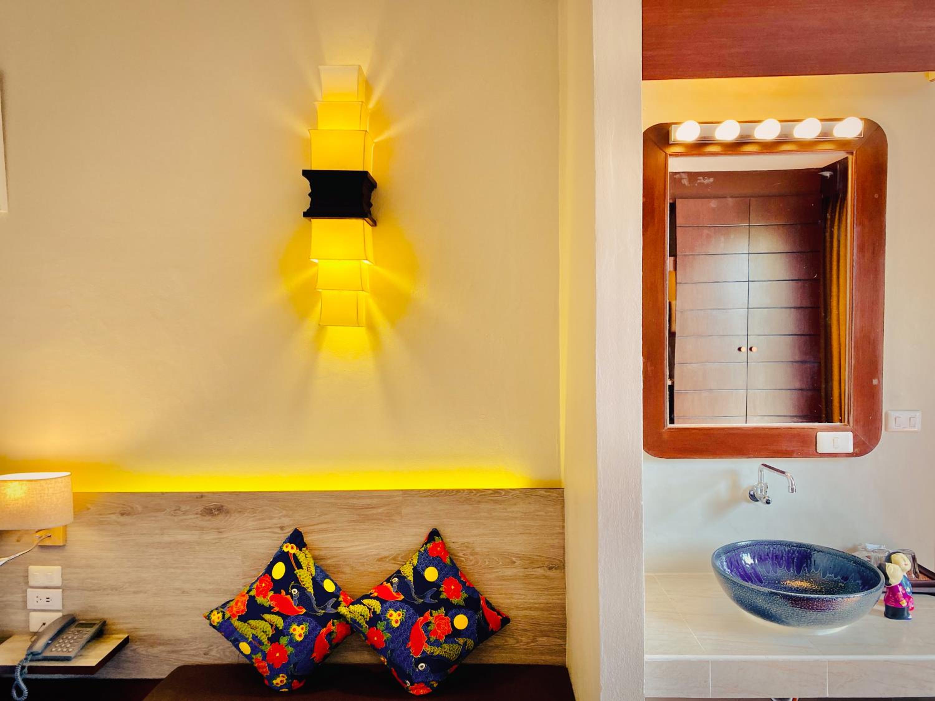 Superior Double Room - Photo 11