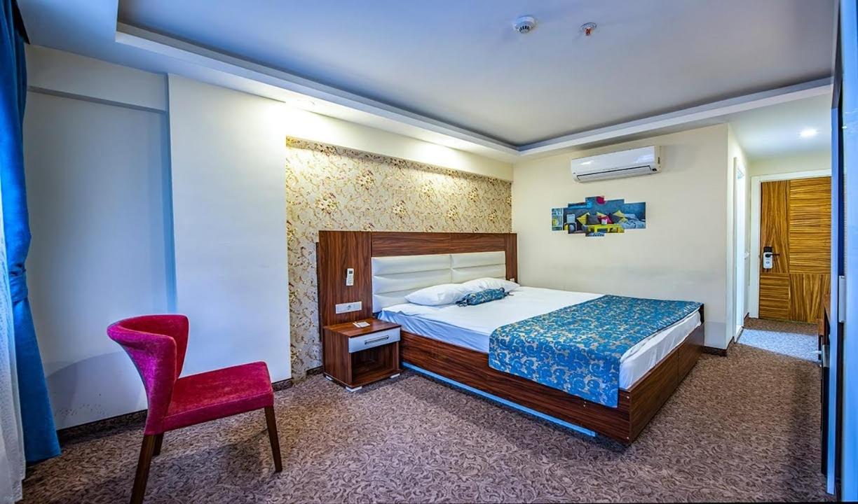 Double Room - Photo 5