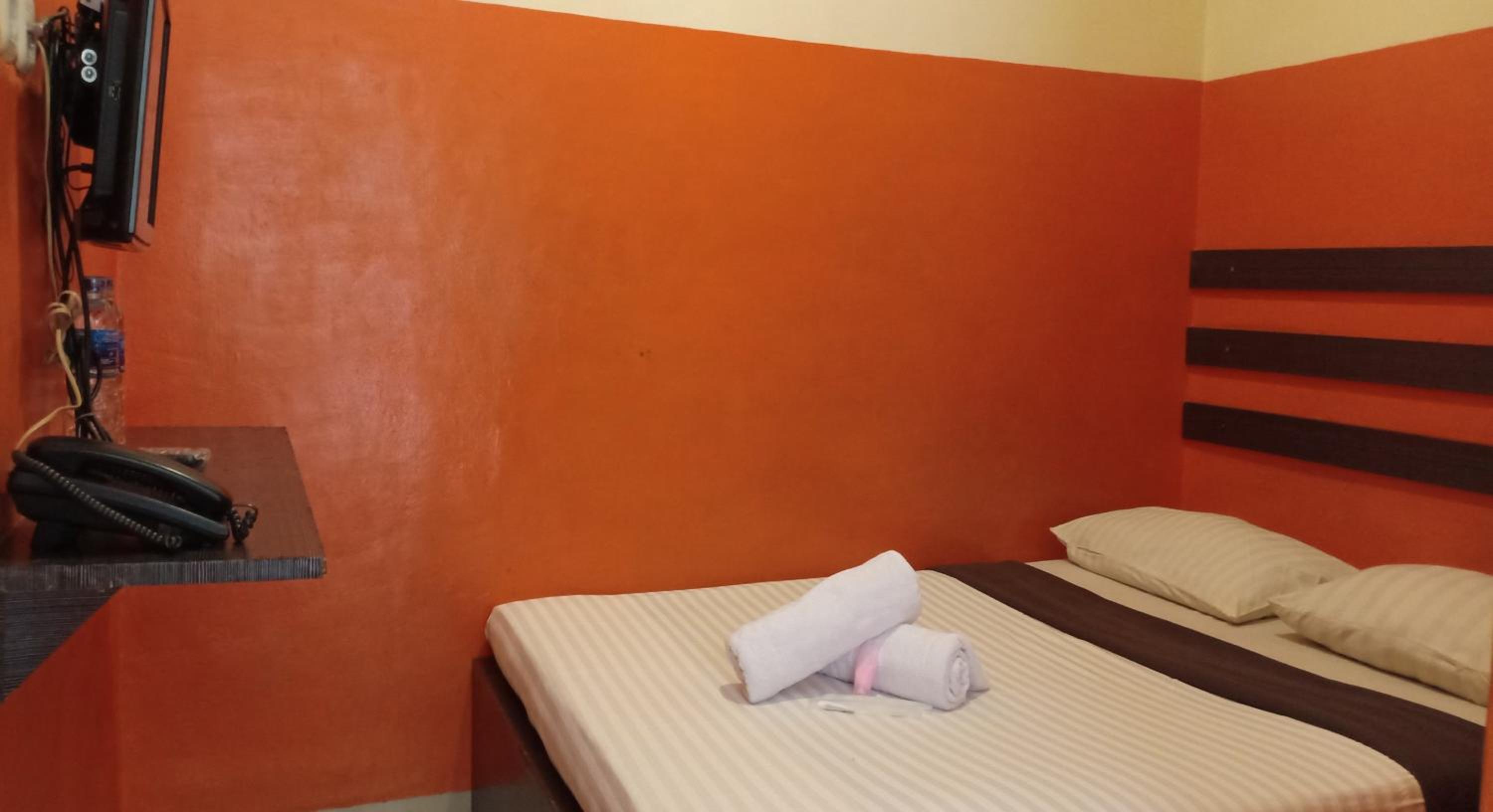 Standard Double Room - Photo 1
