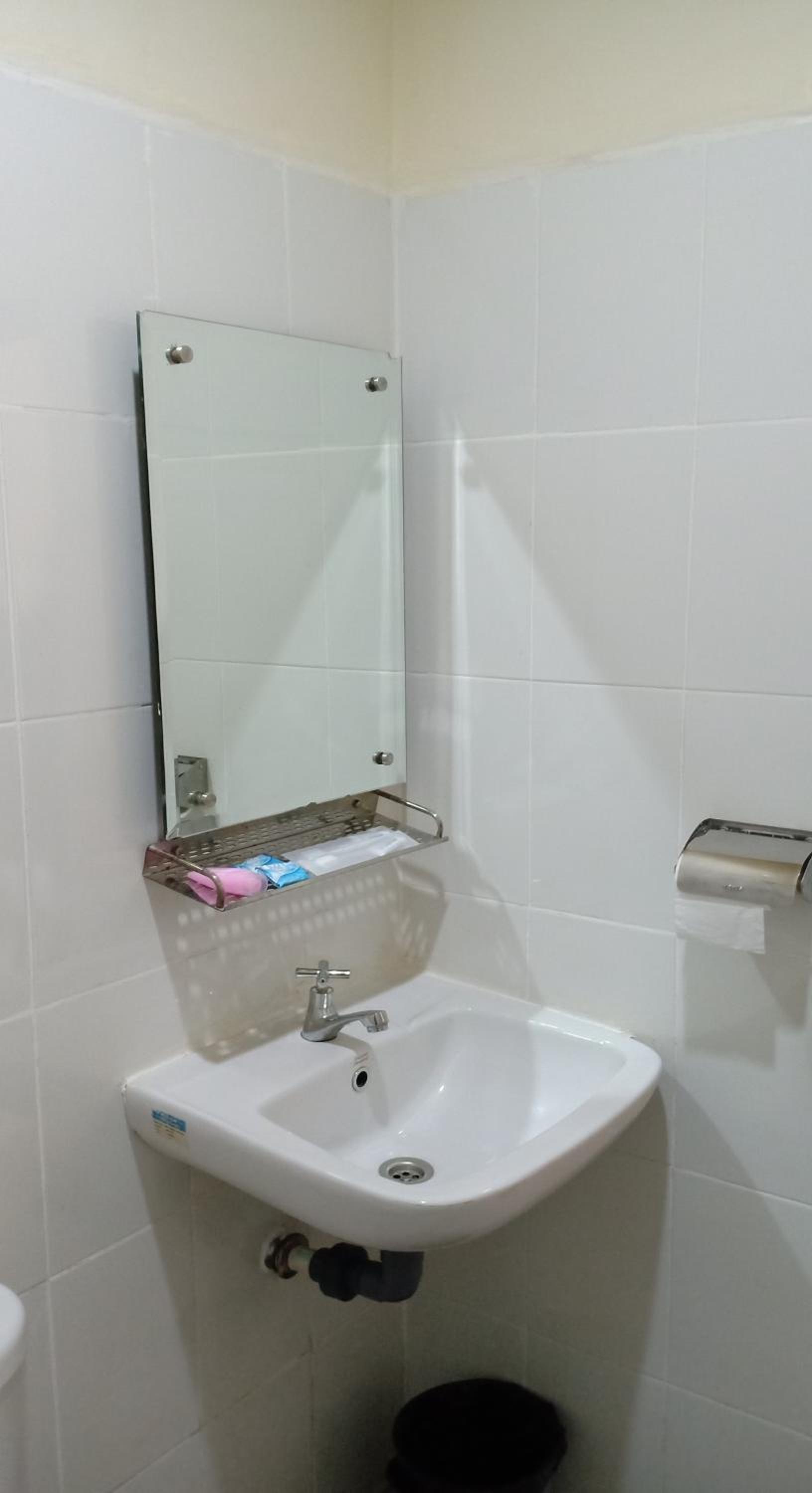 Standard Double Room - Photo 2
