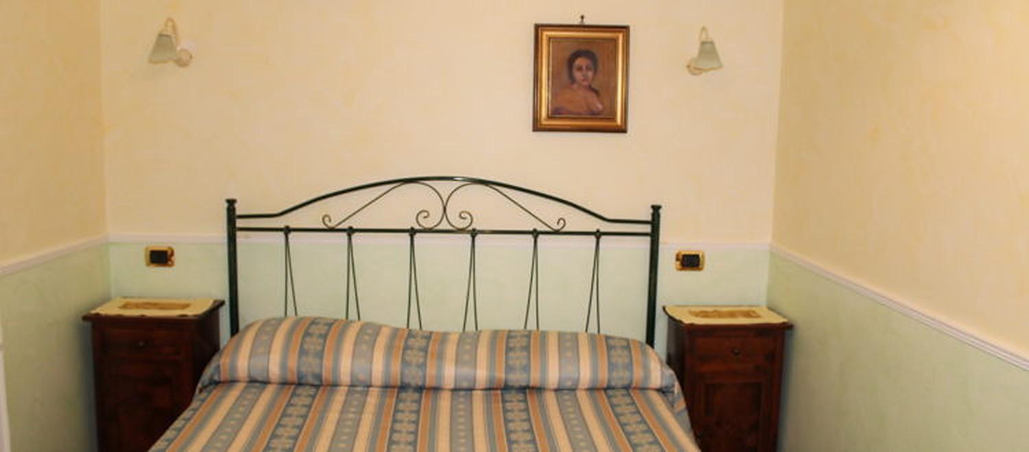 Budget Double Room photo 1