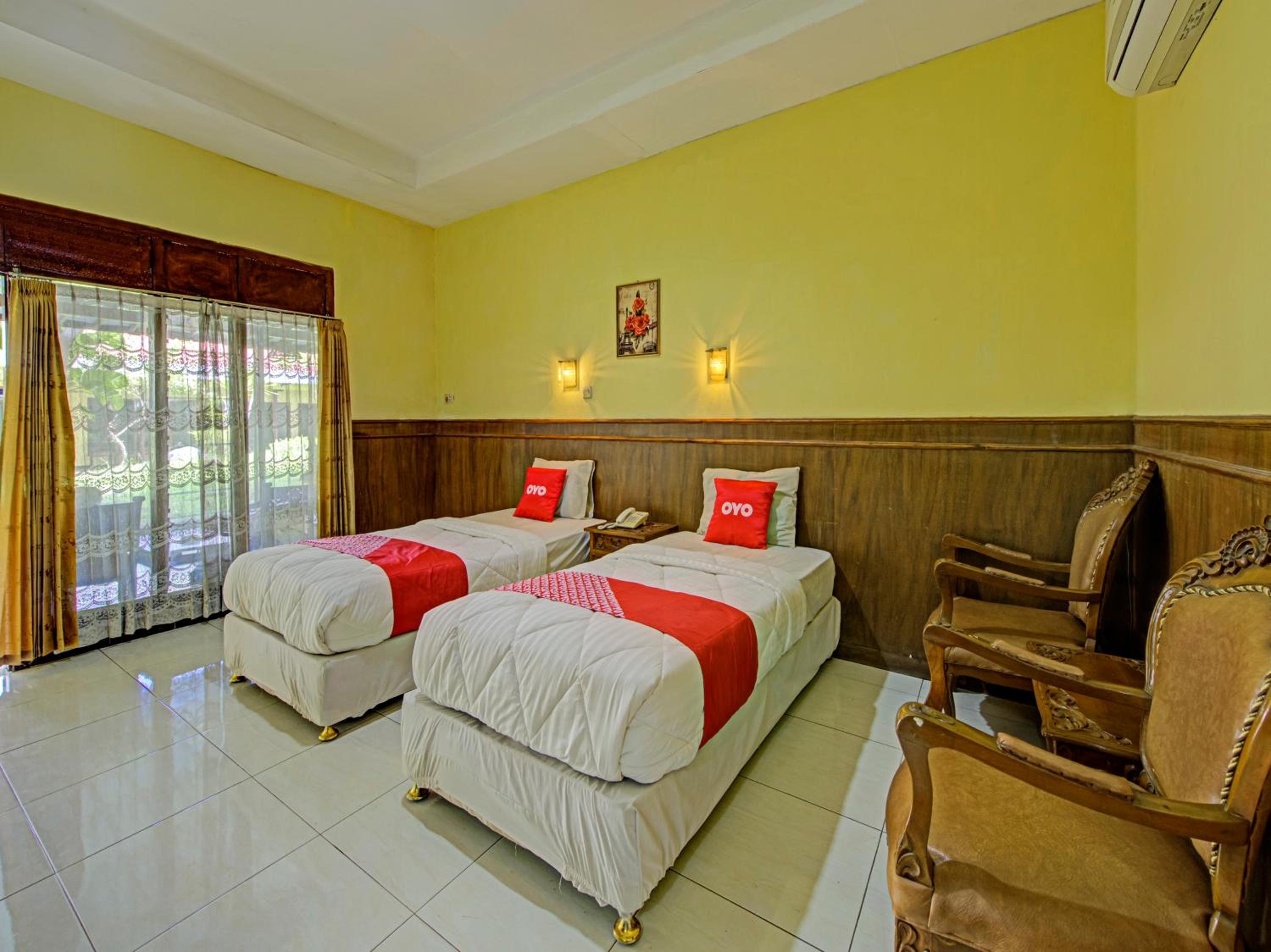 Delxue Twin Room - Photo 3