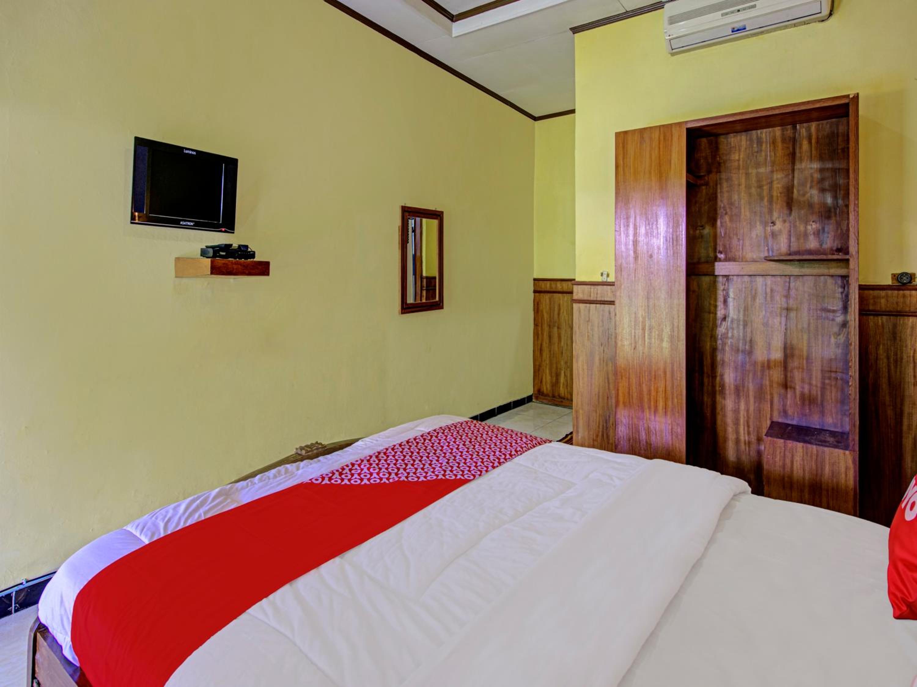Standard Double Room - Photo 7