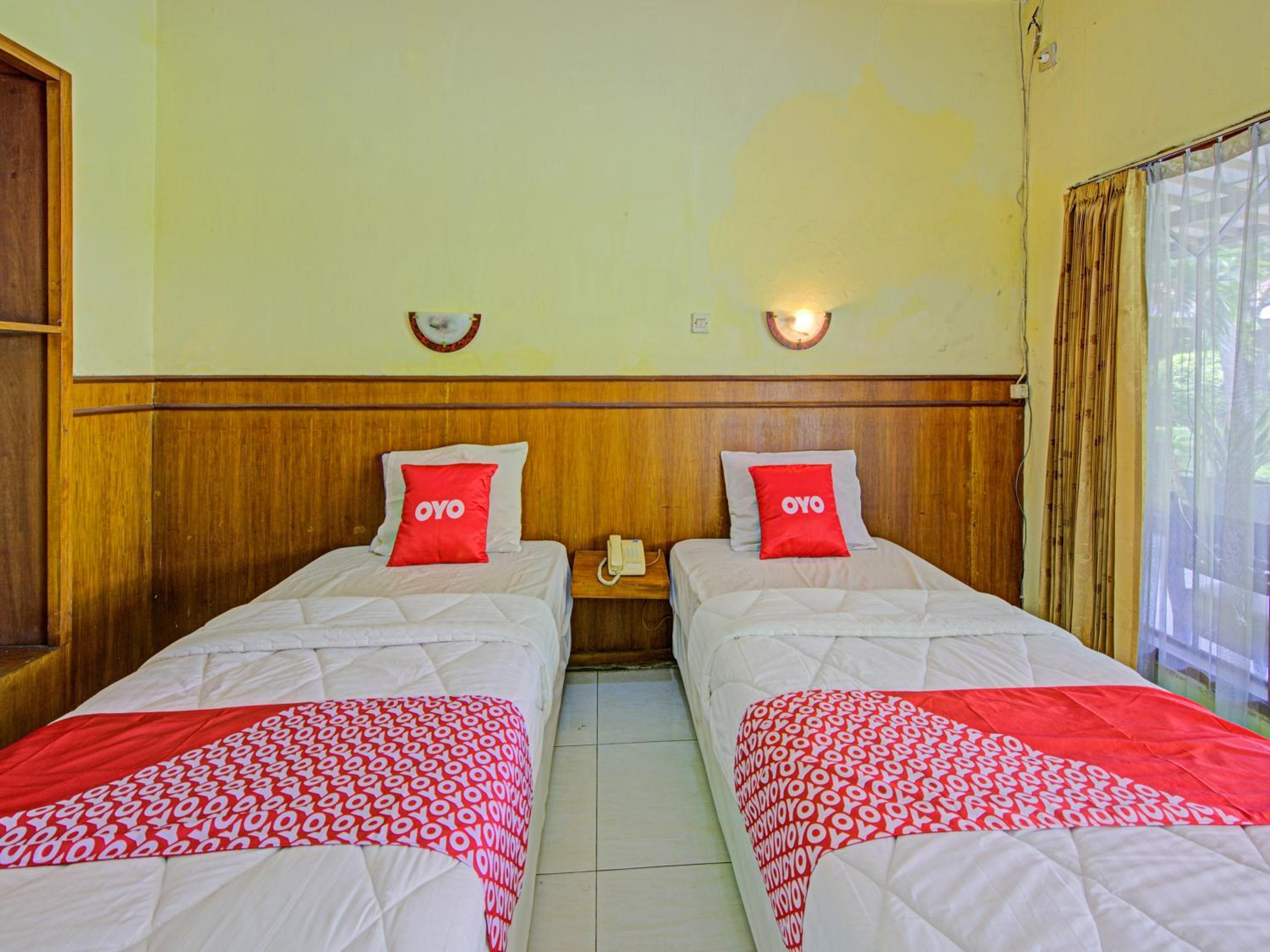 Standard Twin Room - Photo 2