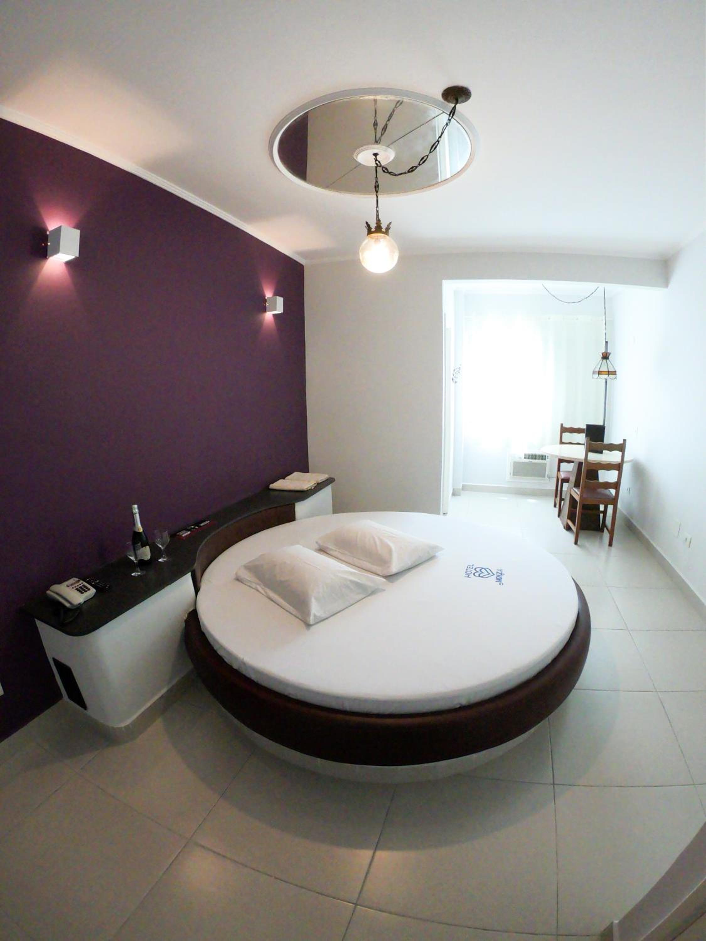 Standard Suite photo 2