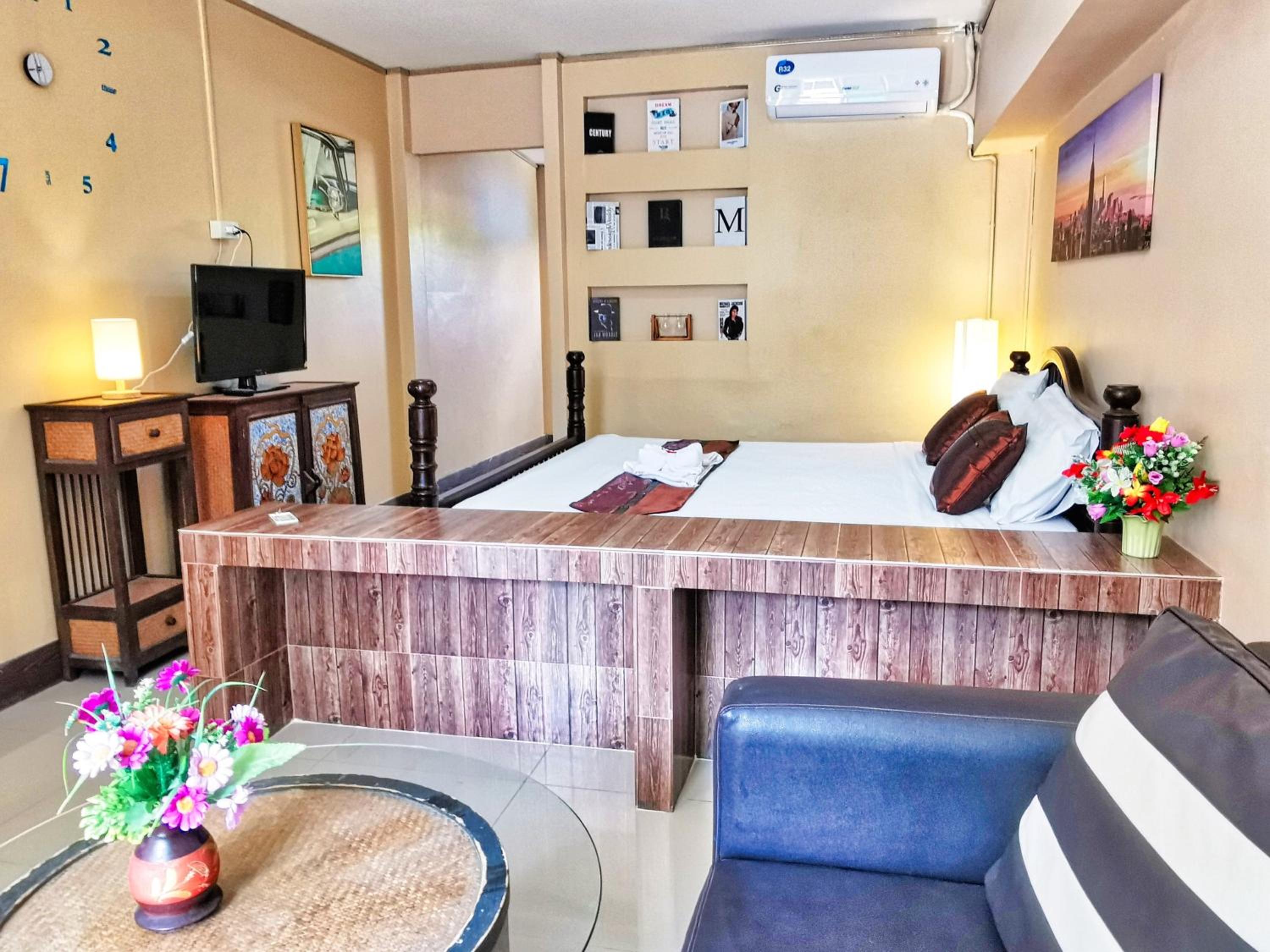Deluxe Suite
