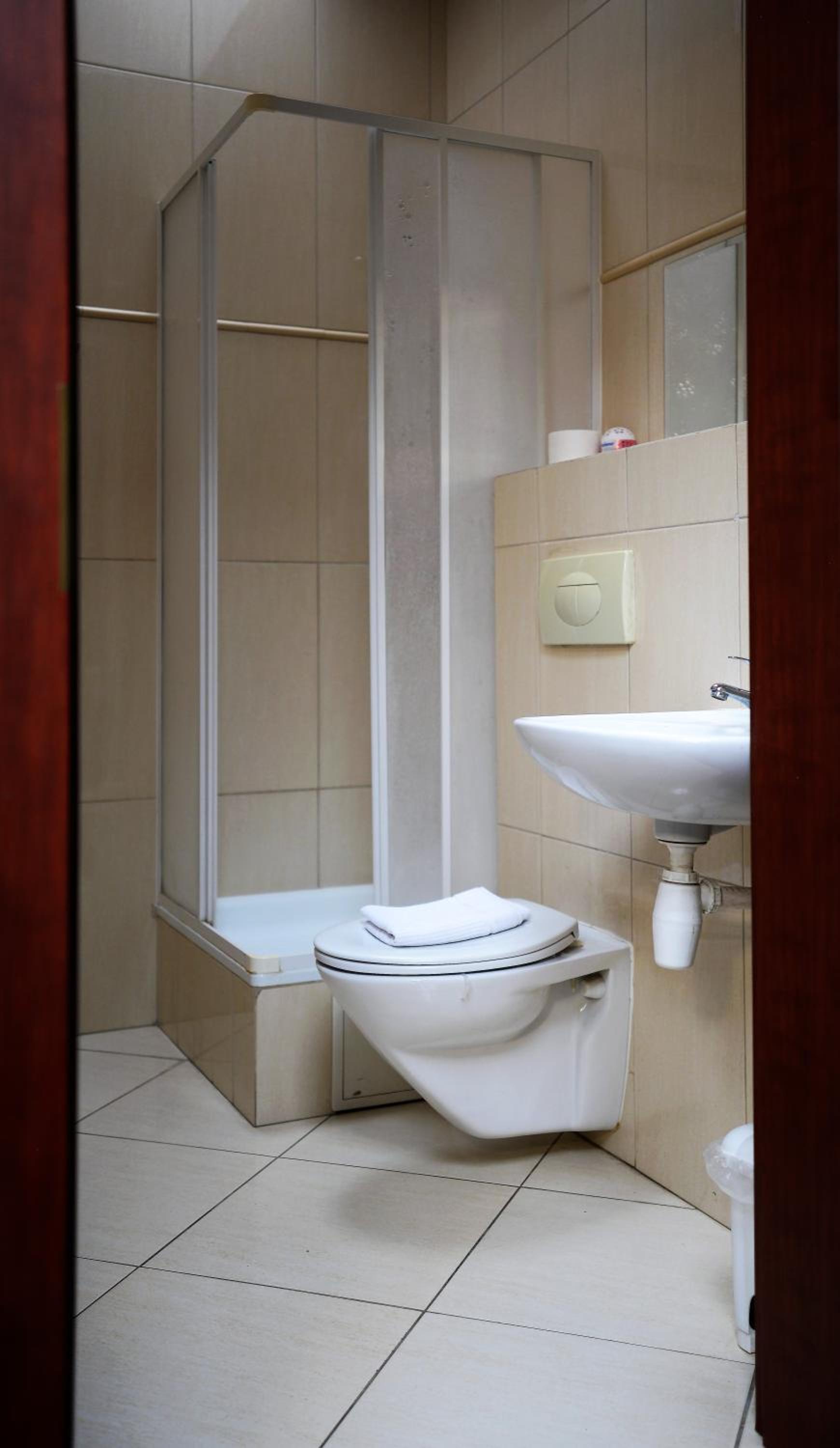 Deluxe Double Room - Photo 4