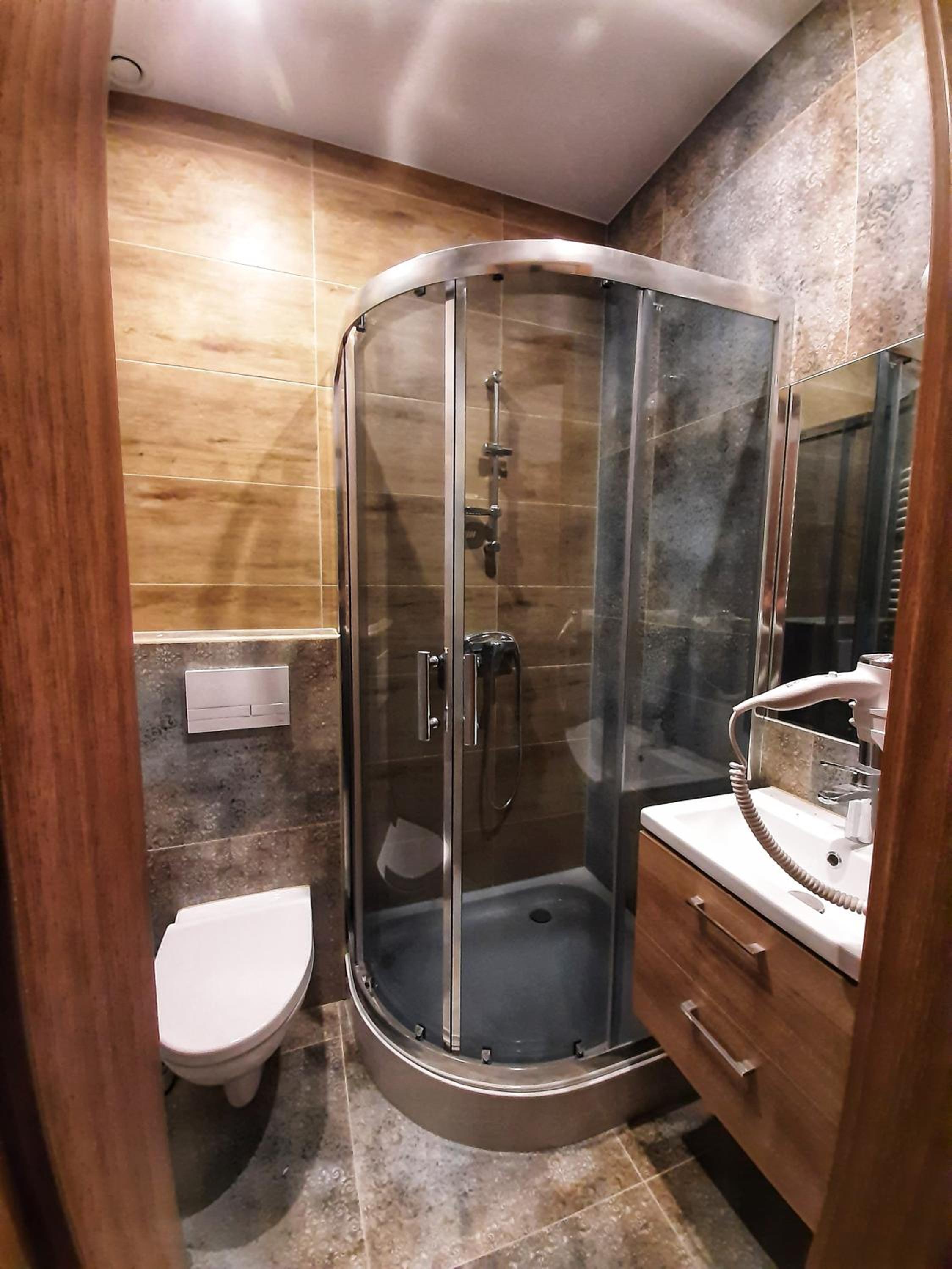 Double Room with Mountain View - Photo 4